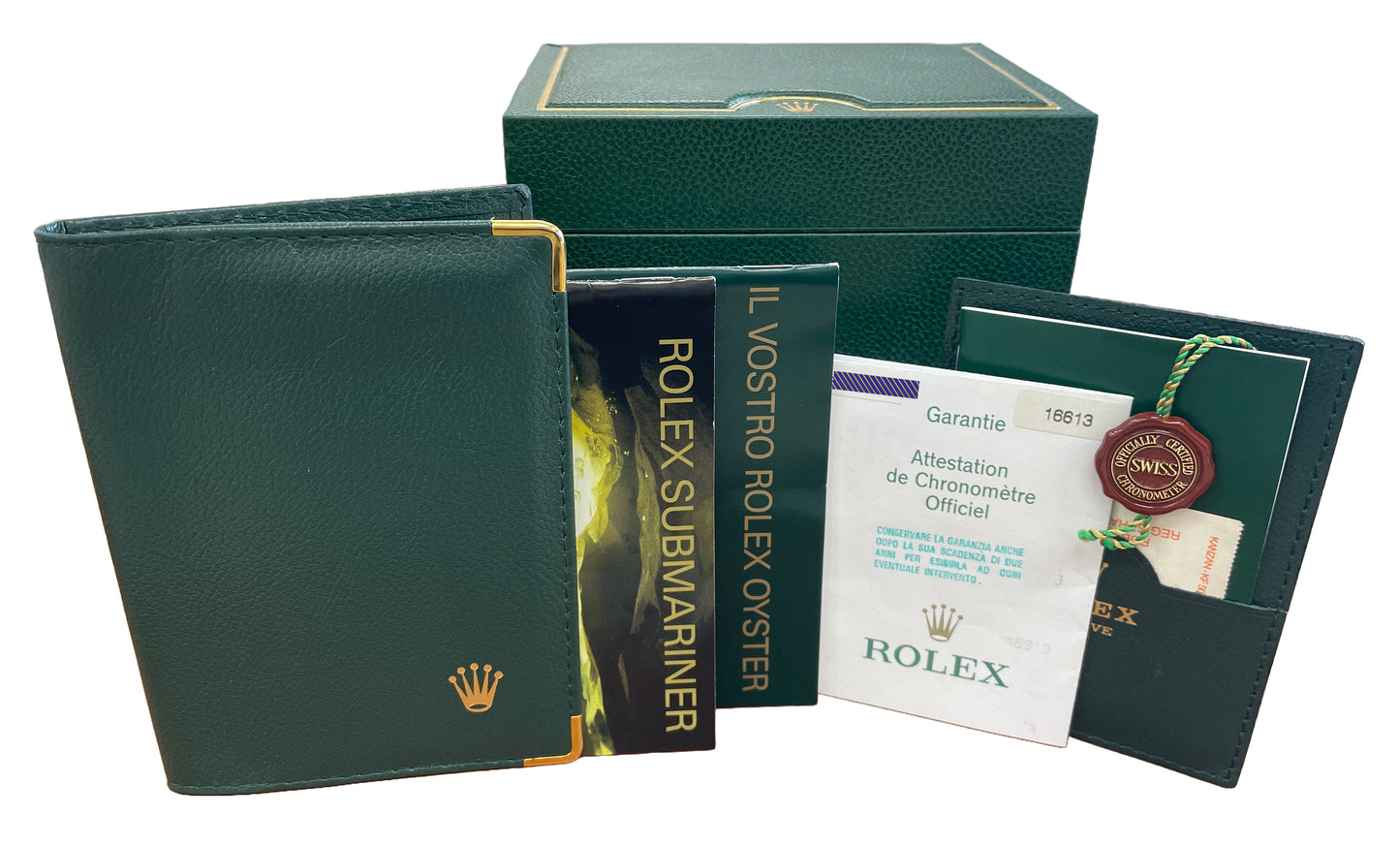 PAPERS Rolex Submariner Date 40mm Blue Two-Tone 18K Yellow Gold Steel 16613 BOX