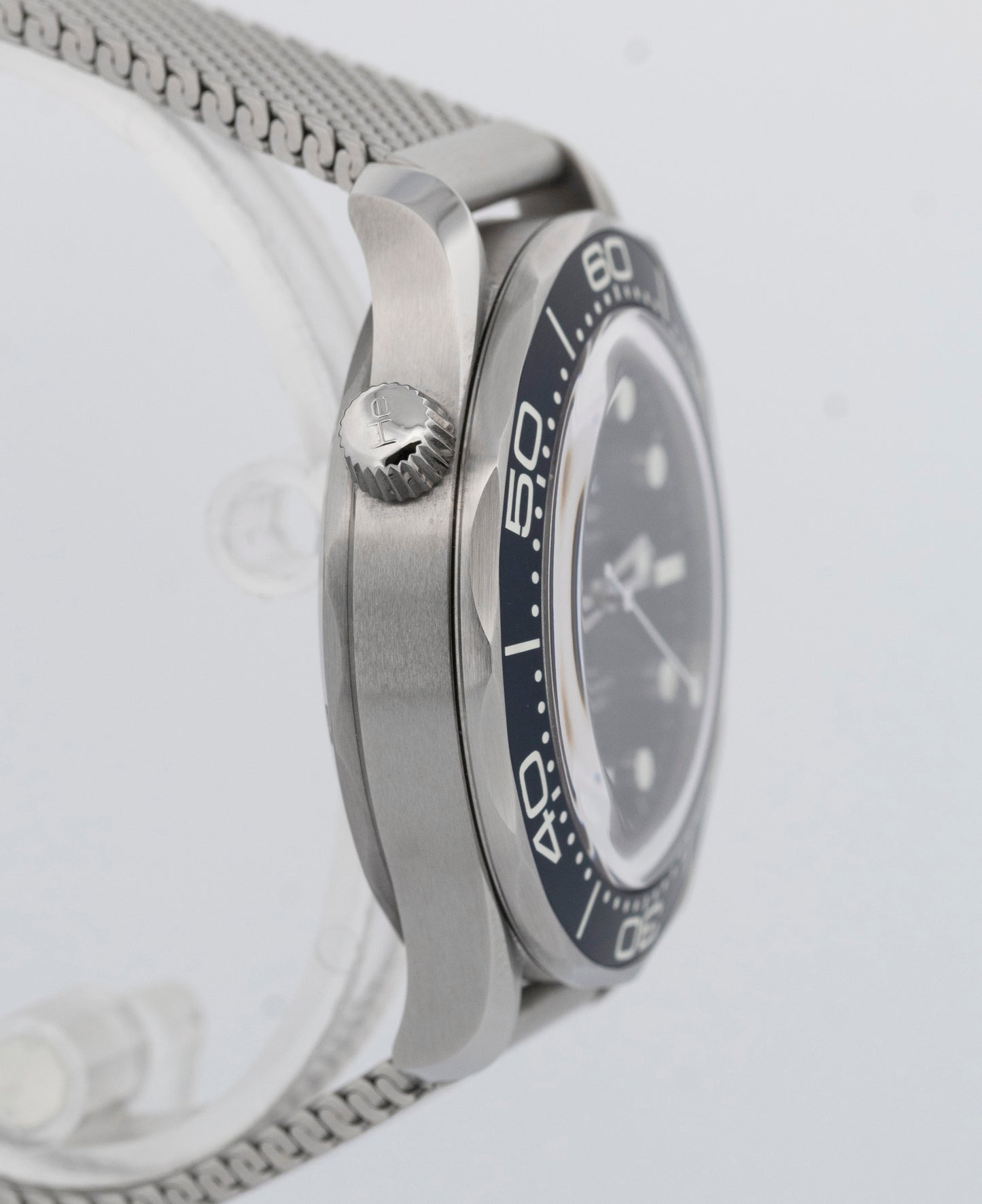 2024 PAPERS Omega Seamaster James Bond 60th Anniversary 210.30.42.20.03.002 BOX