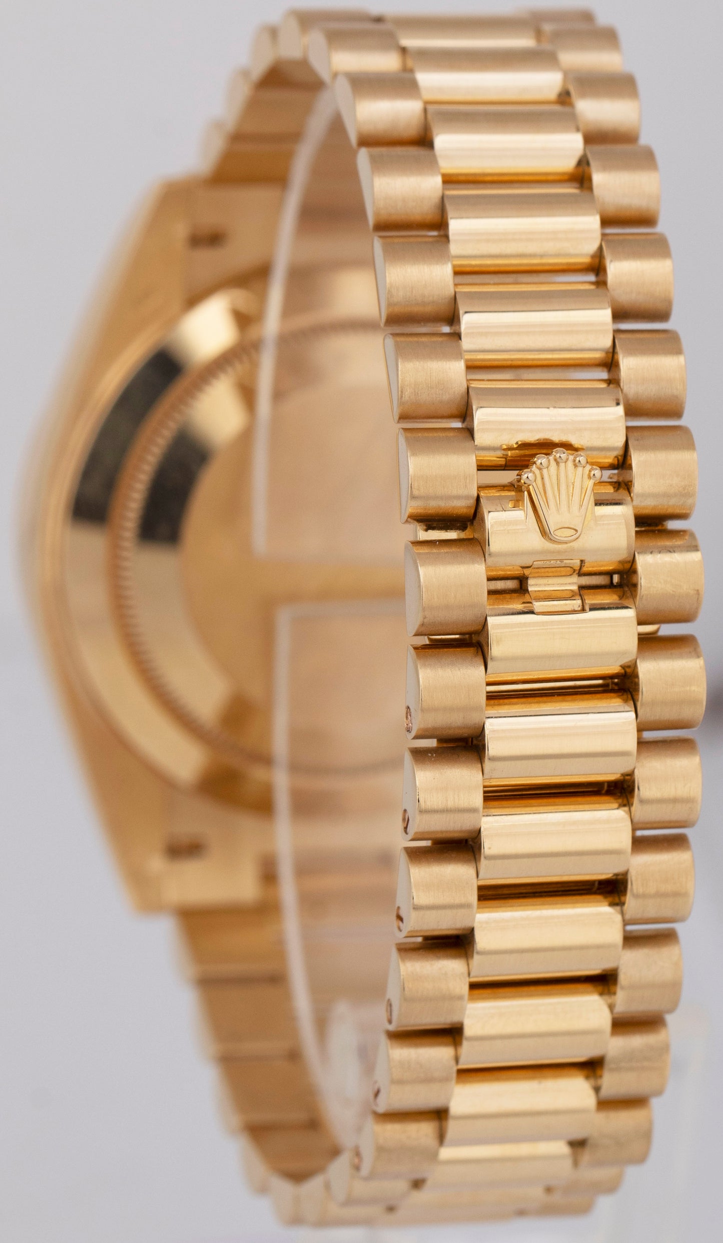 MINT PAPERS Rolex Day-Date President 40mm Silver Roman 18K Gold Watch 228238 BOX