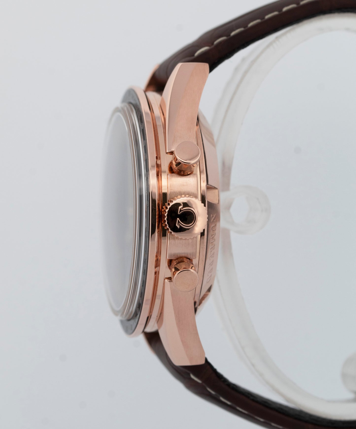 2024 PAPERS Omega Speedmaster 18K Sedna Rose Gold Watch 311.63.40.30.02.001 BOX