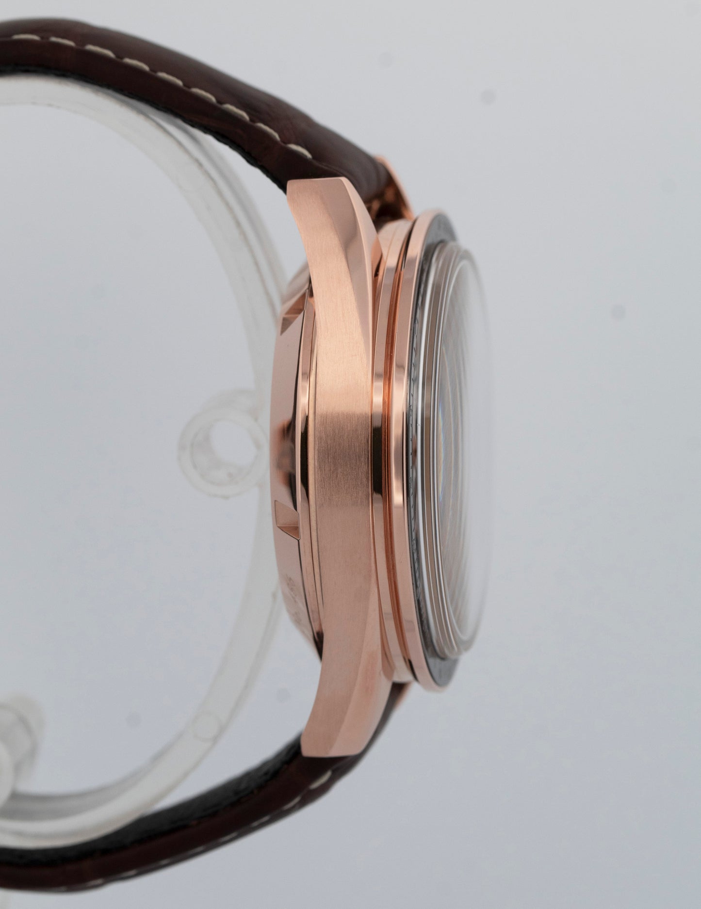 2024 PAPERS Omega Speedmaster 18K Sedna Rose Gold Watch 311.63.40.30.02.001 BOX