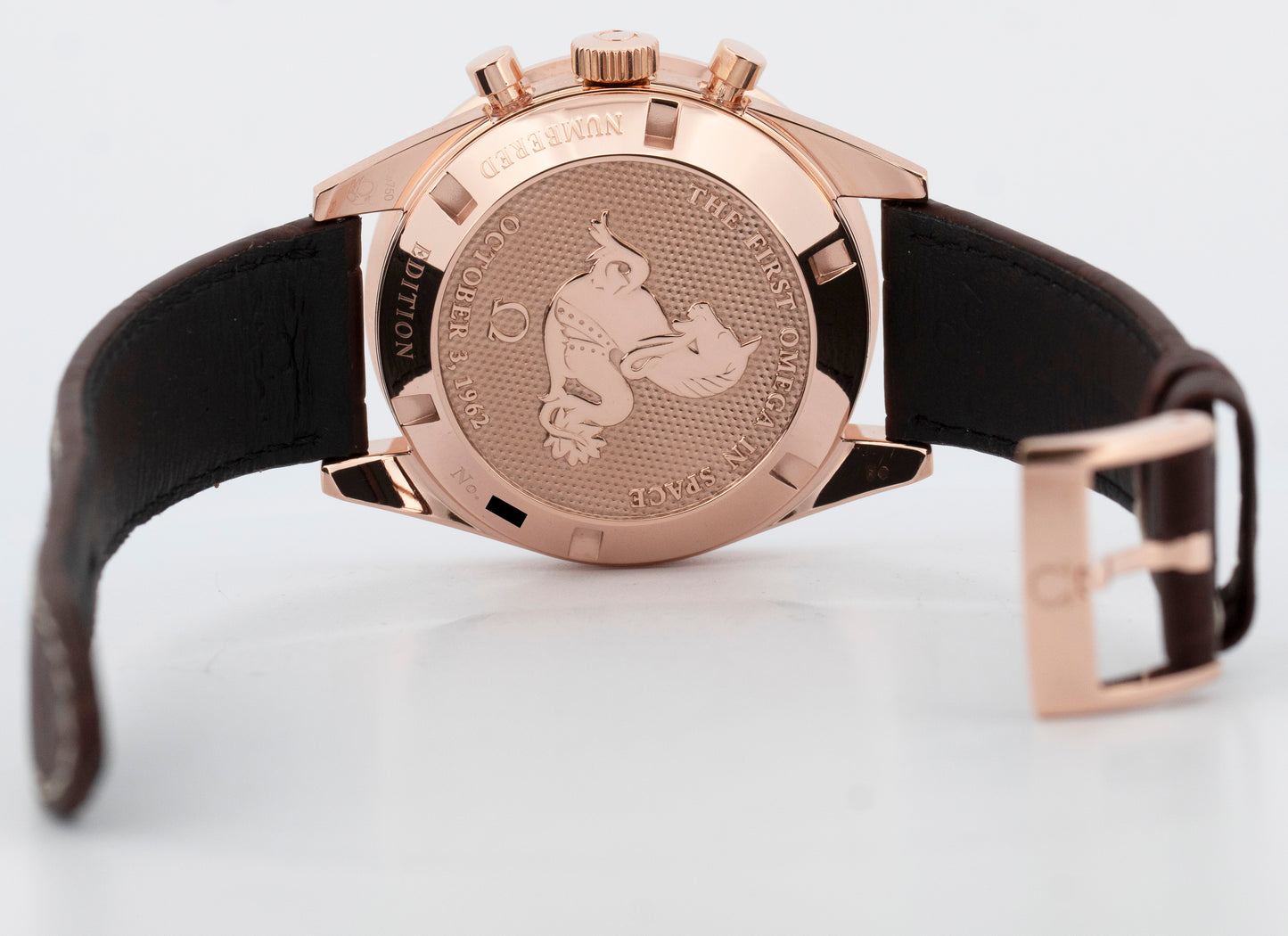 2024 PAPERS Omega Speedmaster 18K Sedna Rose Gold Watch 311.63.40.30.02.001 BOX