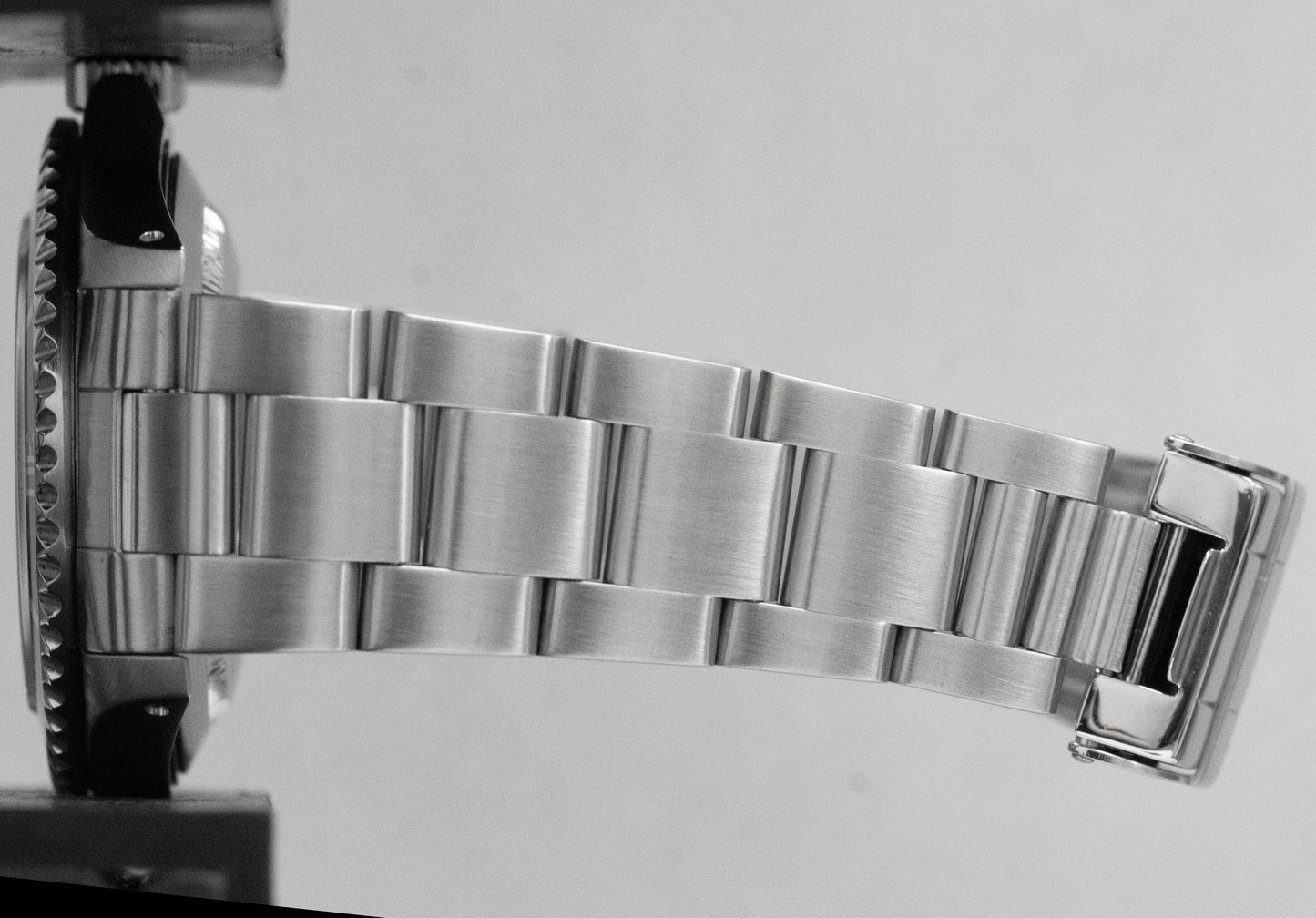 Rolex Submariner No-Date Stainless Black 40mm Automatic Oyster Watch 14060 M