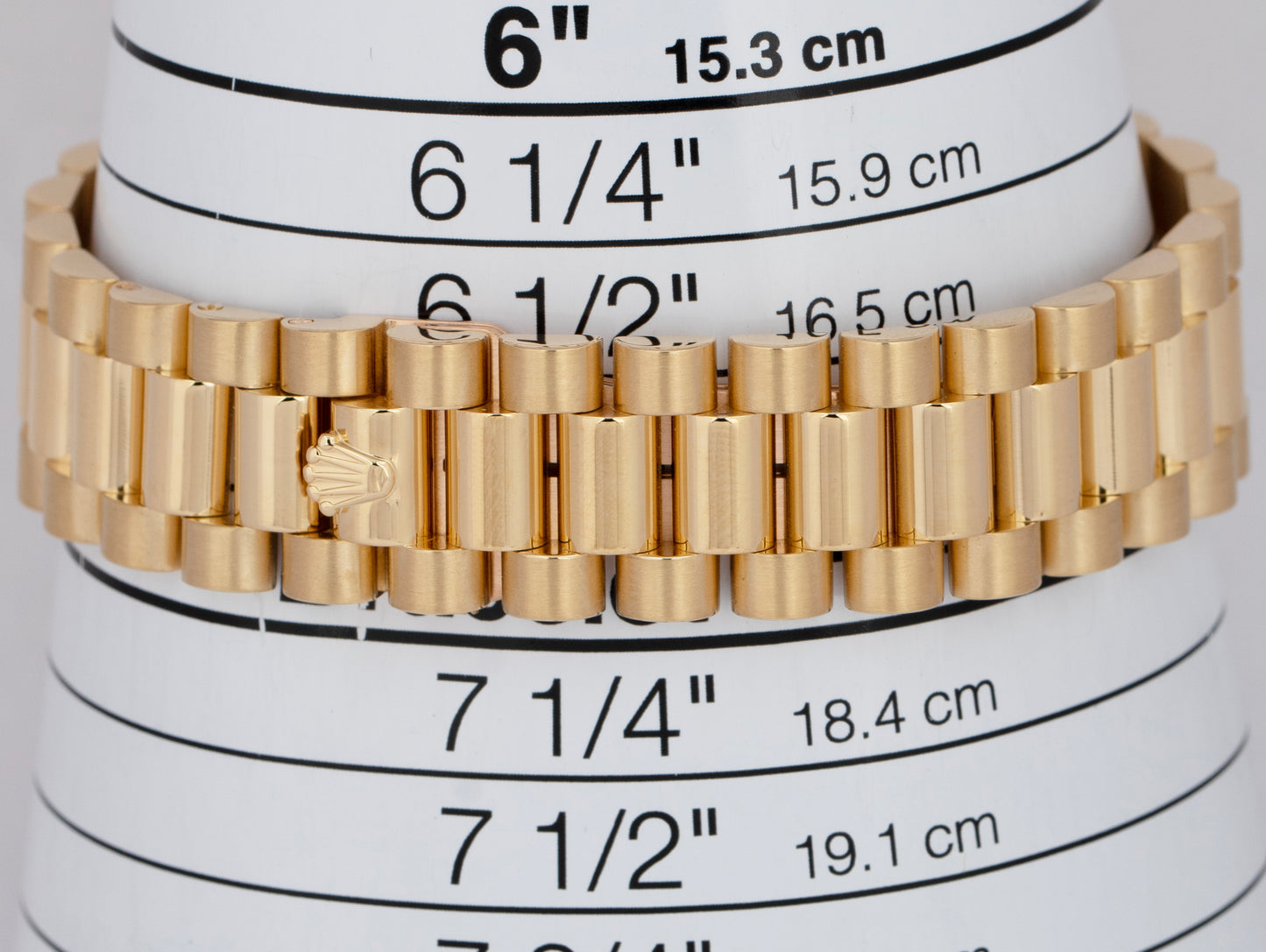 MINT Rolex Day-Date President White Roman 18K Yellow Gold 36mm Watch 118238