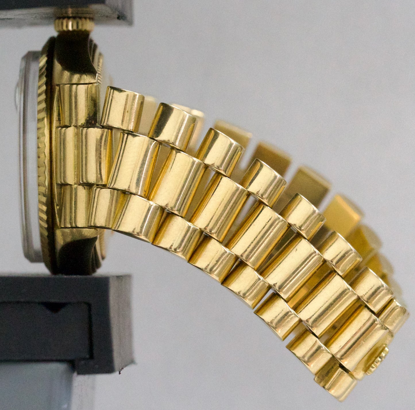 VINTAGE 1972 Rolex Day-Date President BLUE DIAMOND 36mm 18K Yellow Gold 1803
