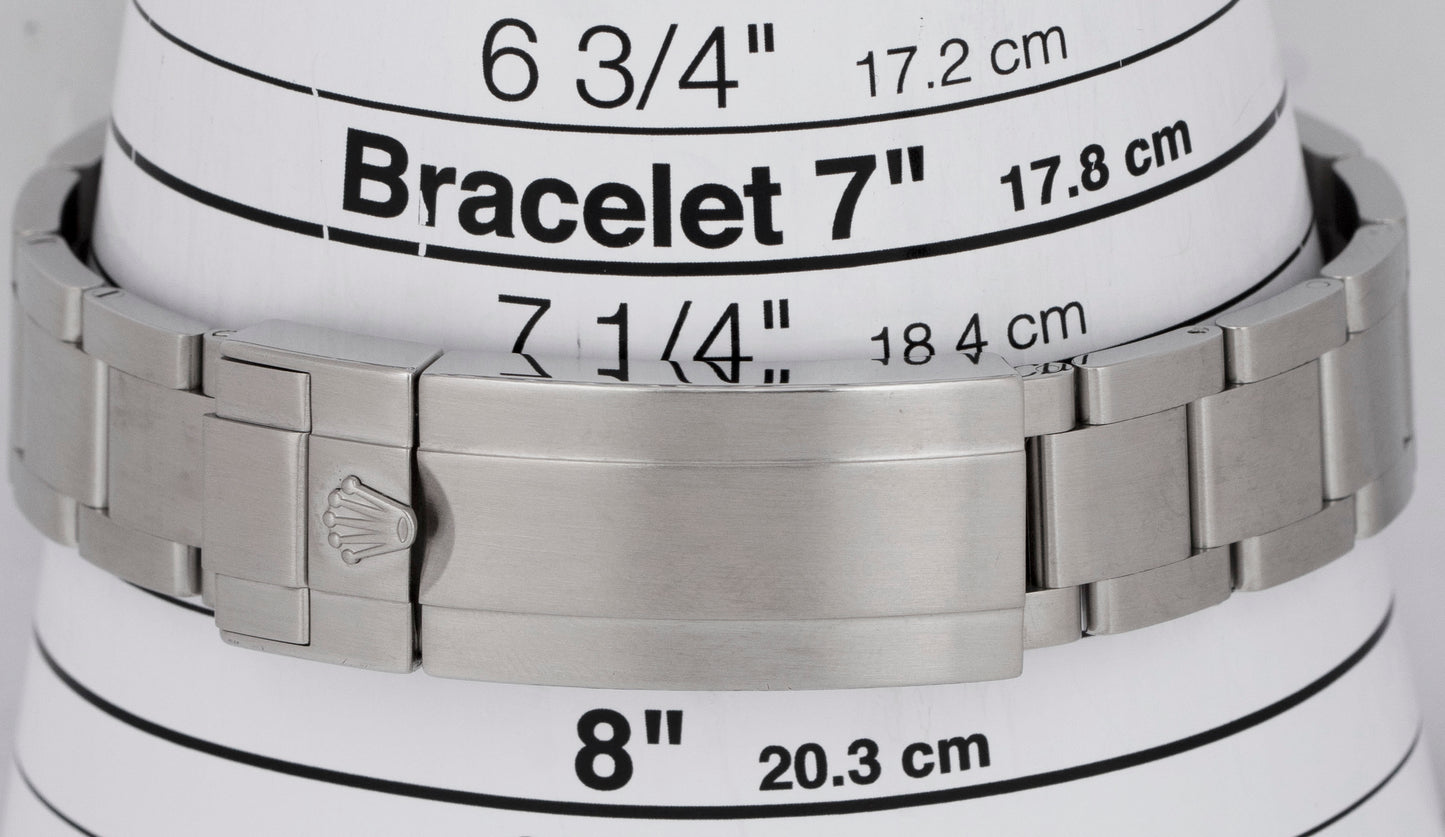 Rolex Submariner Date GREEN Ceramic Stainless Steel 40mm Dive 116610 LN Watch