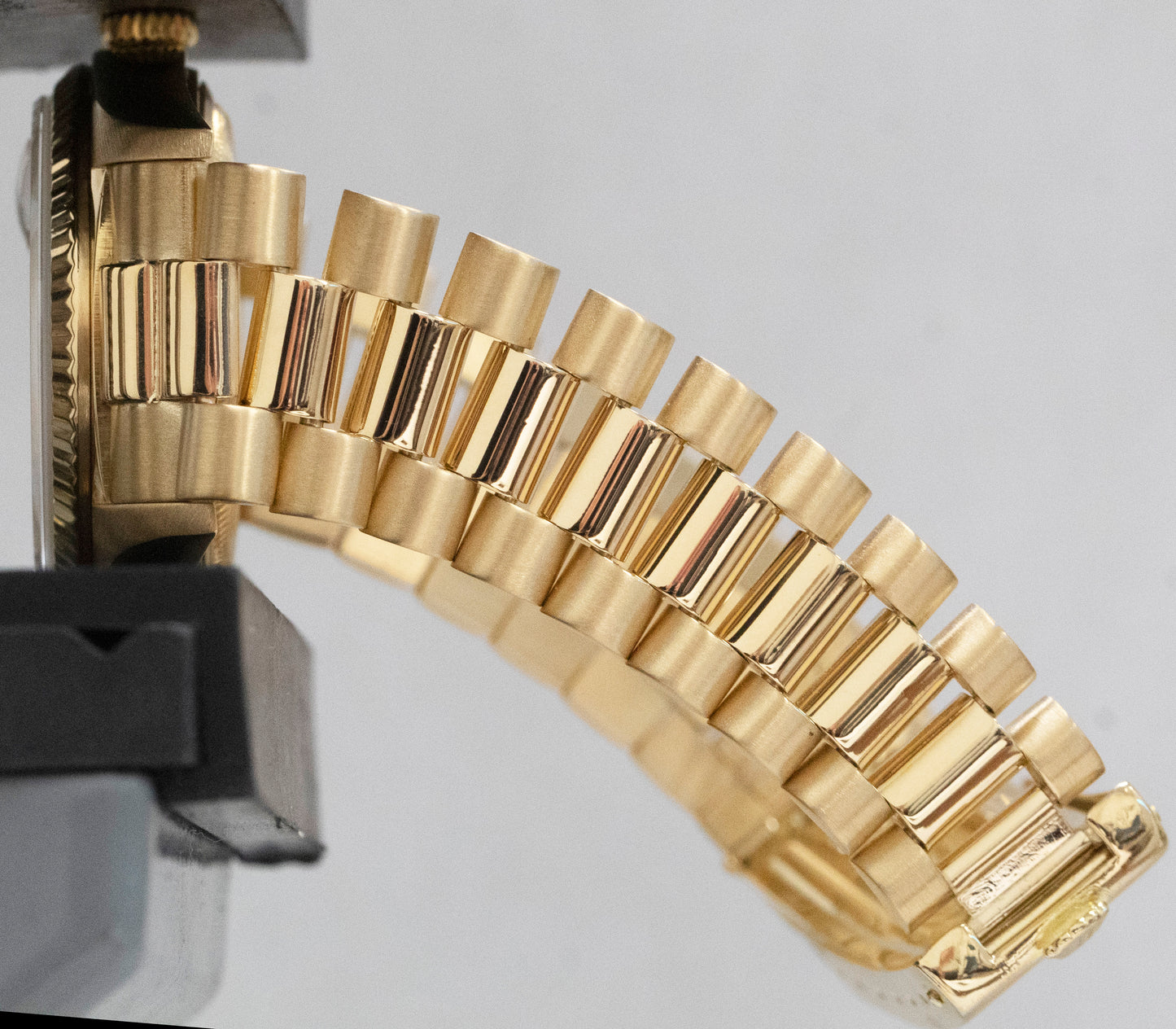 Rolex Day-Date President Champagne 36mm 18K Yellow Gold Fluted Watch 18038