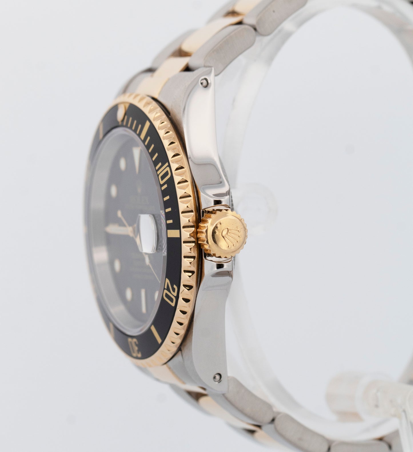 Rolex Submariner Date 40mm BLACK Two-Tone 18K Yellow Gold Steel 16613 LN Watch