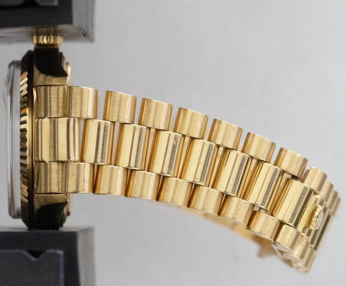 Rolex Day-Date President OXBLOOD STELLA Dial 36mm 18K Yellow Gold Watch 18038