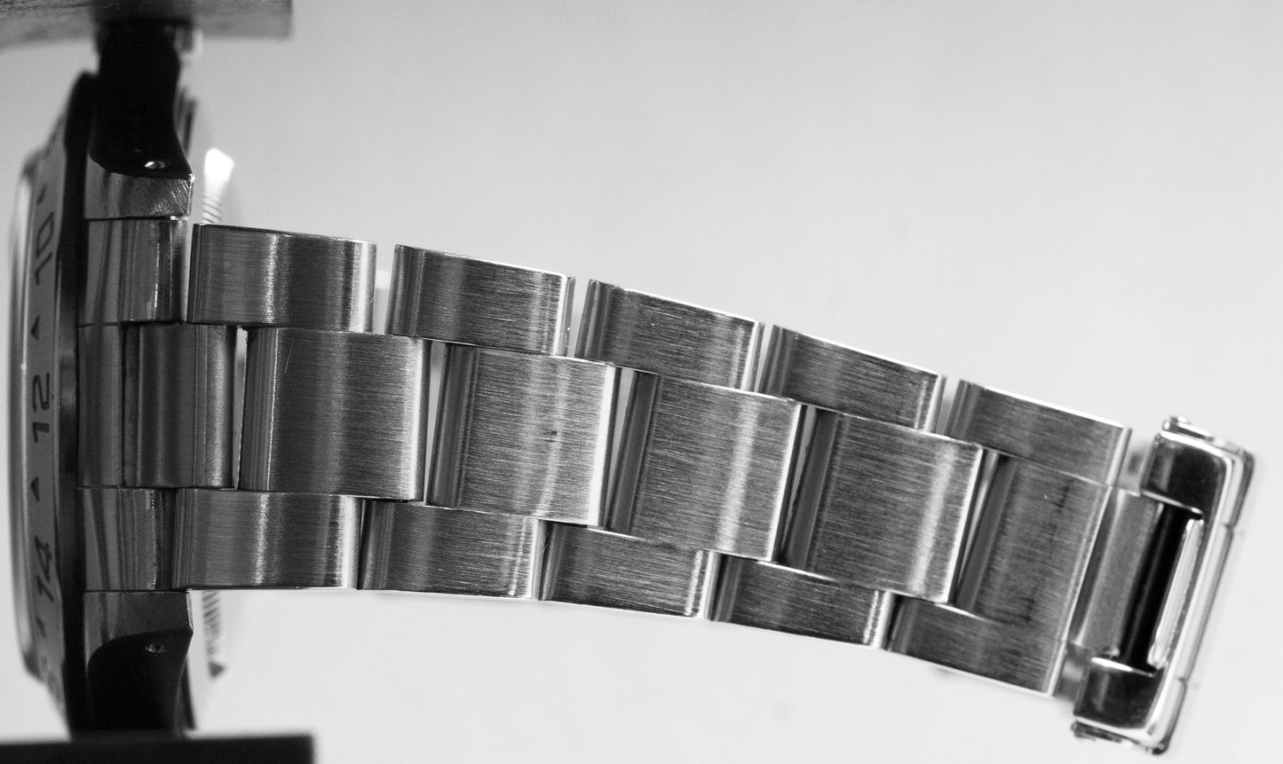 UNPOLISHED PAPERS Rolex Explorer II 40mm White Steel GMT Date Watch 16570 BOX