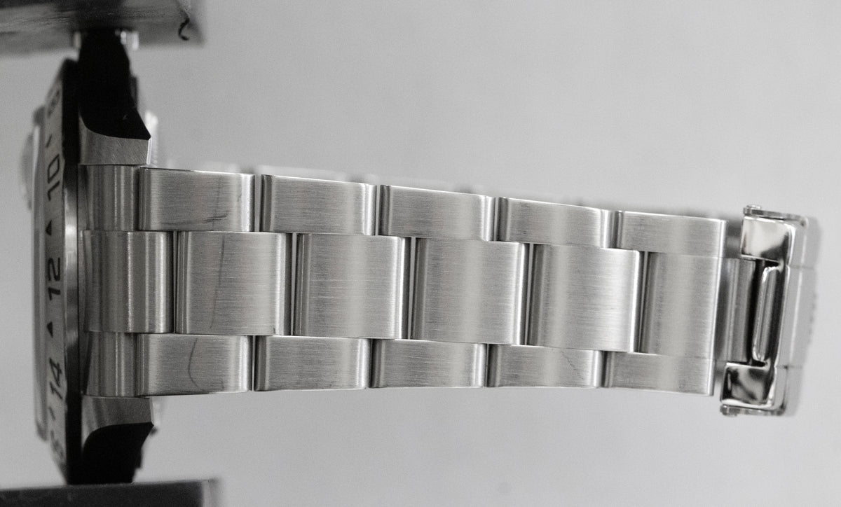 Unpolished Rolex Explorer II 16570 Black Rehaut 3186 Stainless Steel 40mm Watch