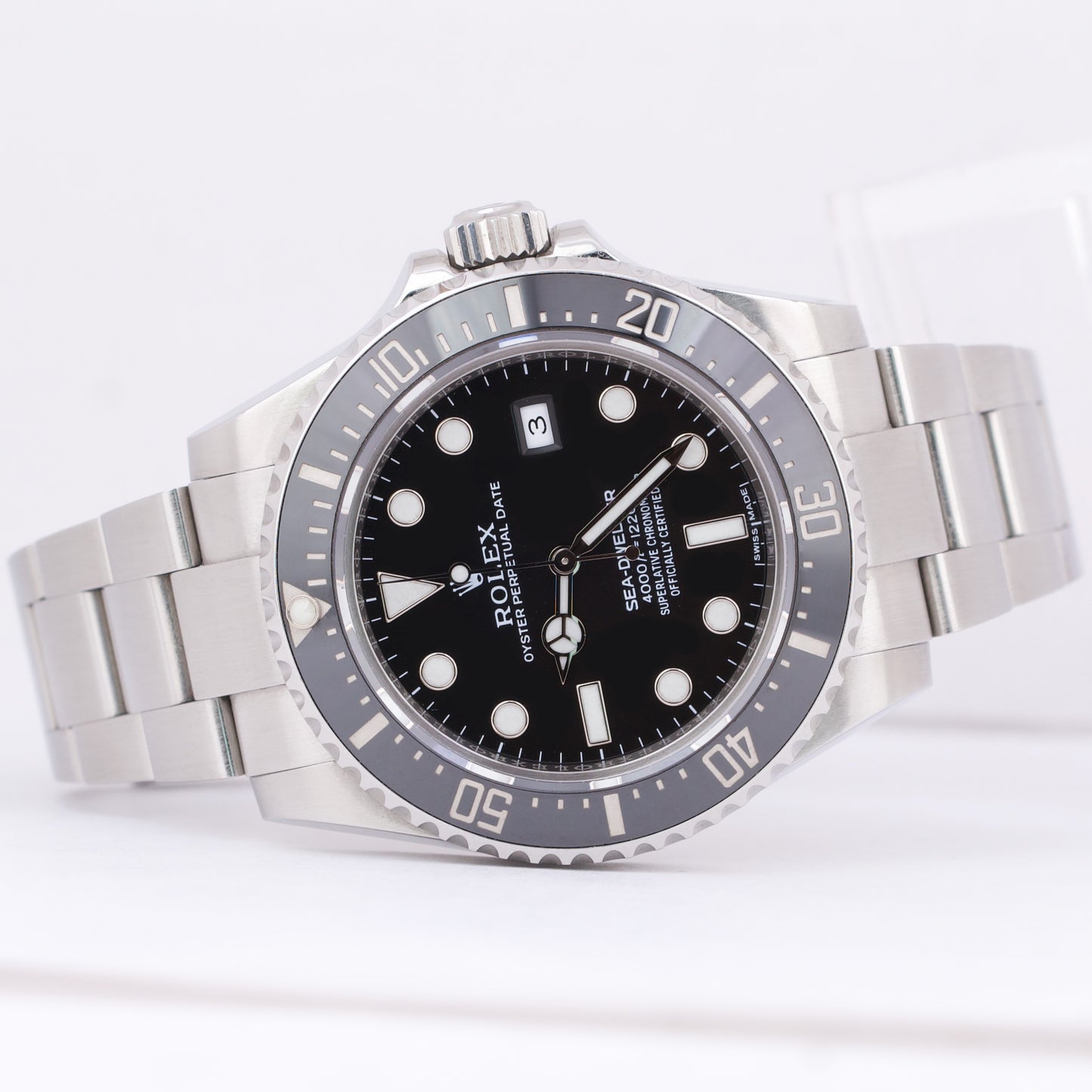Rolex Sea-Dweller 4000 SD4K Black Ceramic Stainless Steel 116600 40mm Date Watch