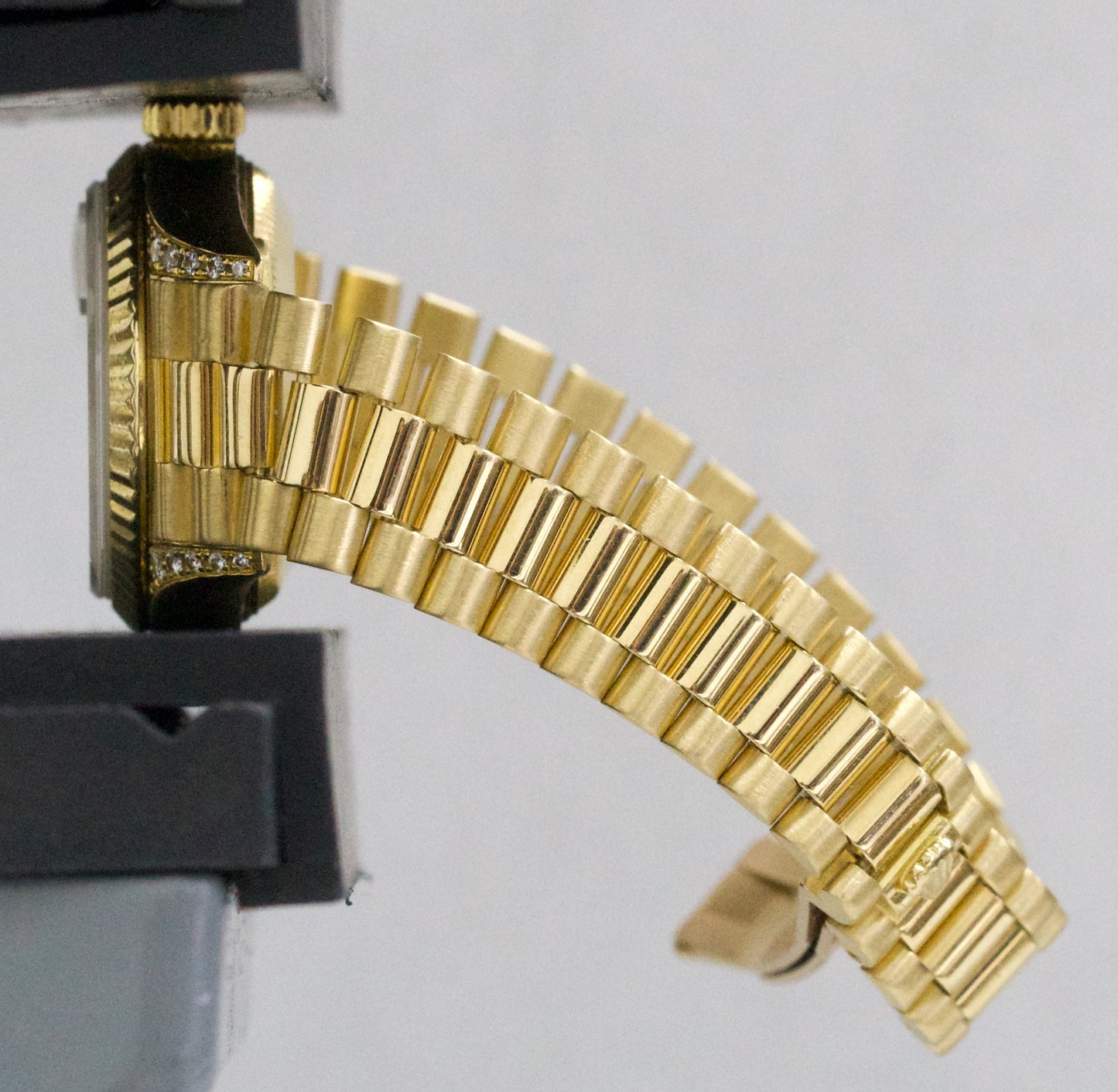 Ladies Rolex DateJust President 26mm MOP DIAMOND 18K Yellow Gold Fluted 69238