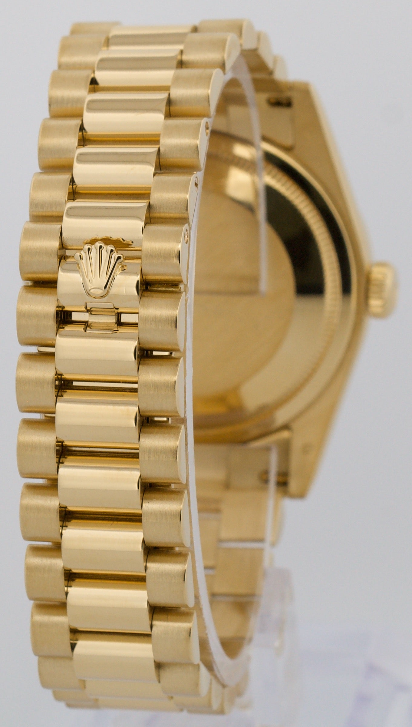 Rolex Day-Date President WHITE ROMAN 18K Yellow Gold Fluted 36mm 118238 BOX