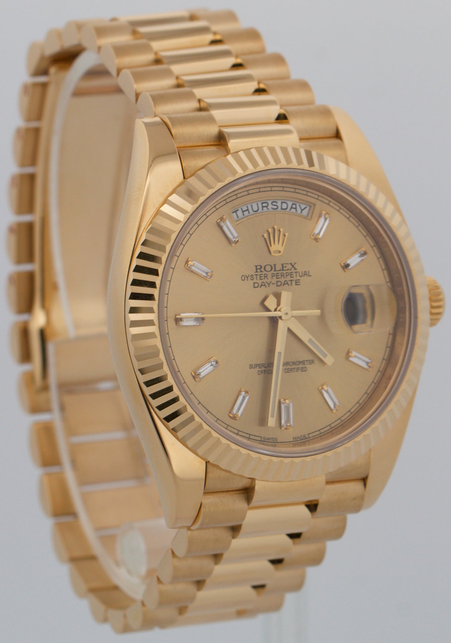 Rolex Day-Date President 40mm CHAMPAGNE BAGUETTE DIAMOND 18K Gold 228238 BOX