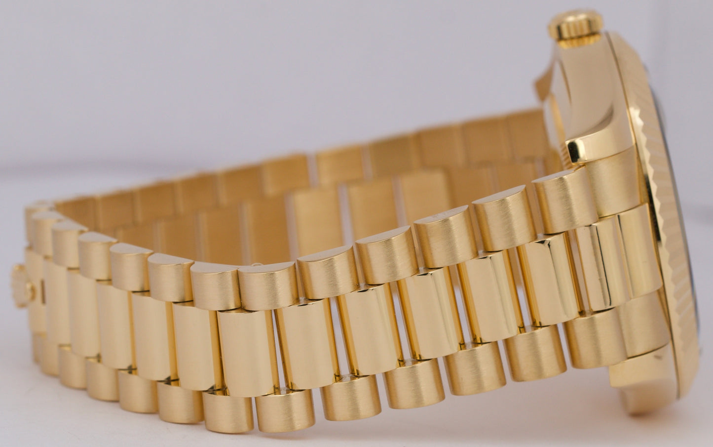 MINT PAPERS Rolex Day-Date II 41mm CHAMPAGNE DIAMOND 18K Yellow Gold 218238 BOX