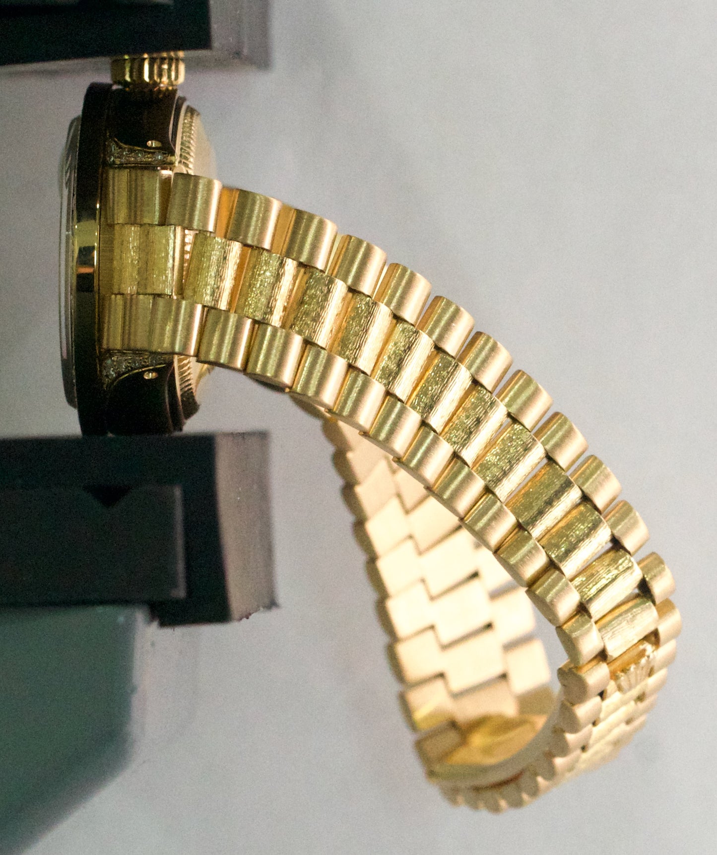 Ladies Rolex DateJust President 26mm BLACK ONYX DIAMOND 18K Yellow Gold 6917