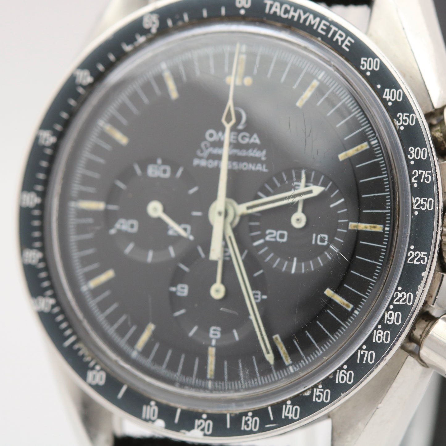 VINTAGE Omega Speedmaster 220 BEZEL PRE-MOON Chronograph 42mm 145.022-69ST