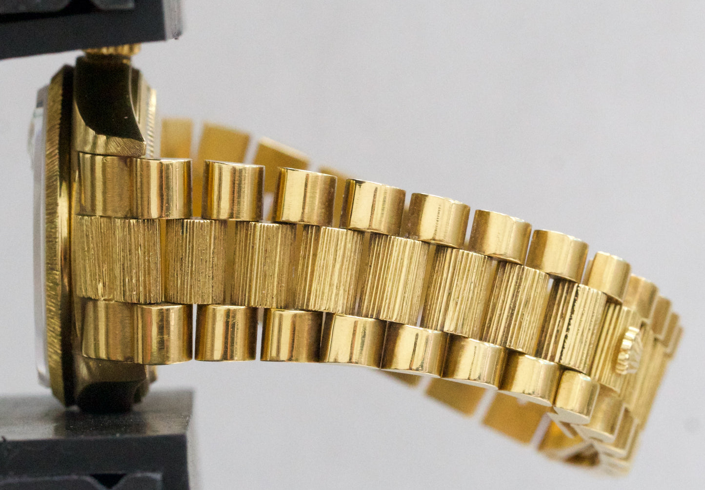 1978 Rolex Day-Date President 36mm FACTORY CHAMPAGNE DIAMOND 18K BARK 18078