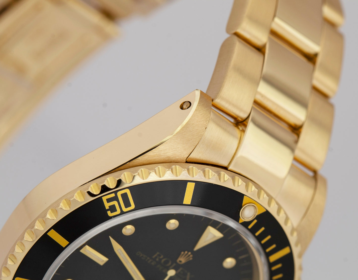 MINT 1983 Rolex Submariner Date Black NIPPLE 18K Yellow Gold 40mm 16808 Watch