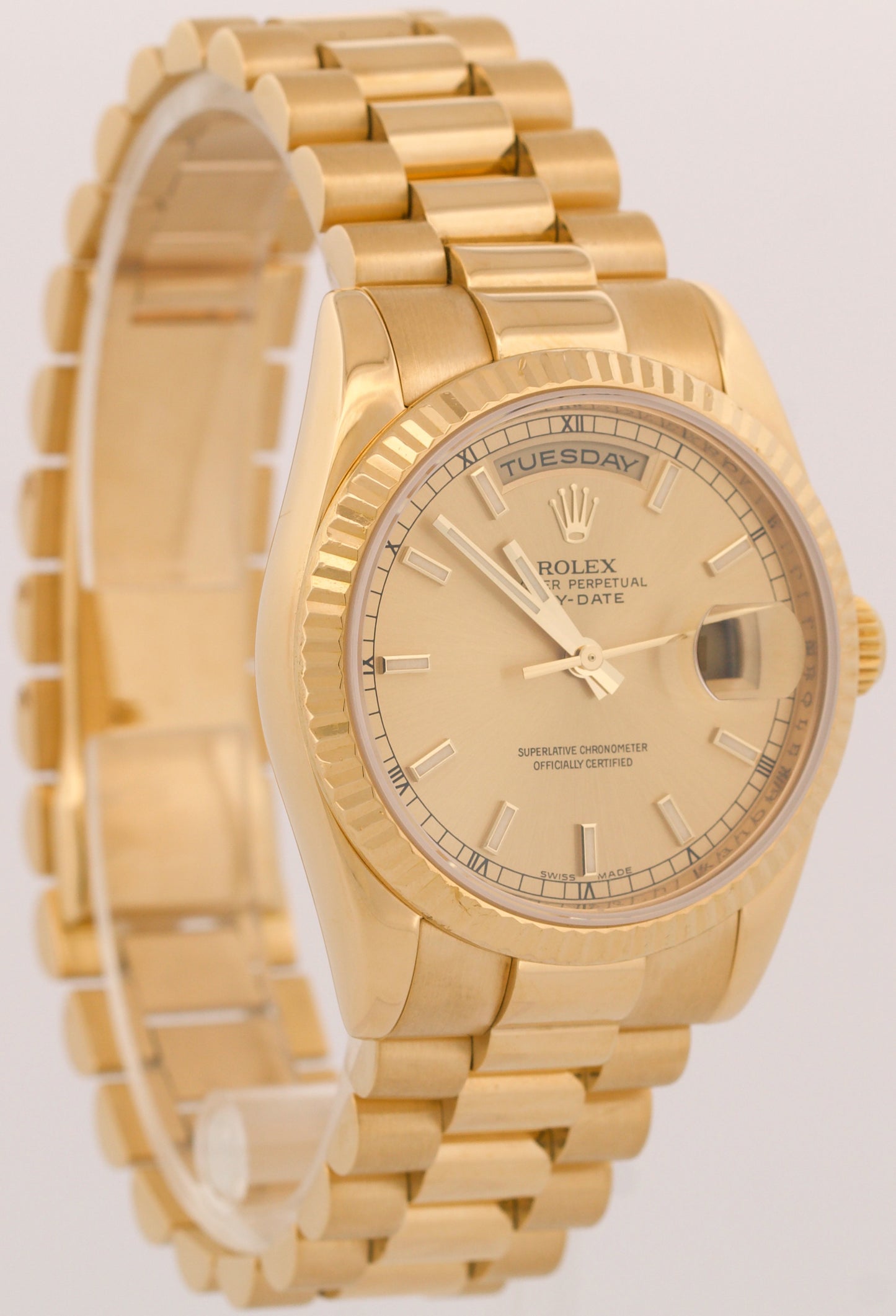 Rolex Day-Date President CHAMPAGNE 18K Yellow Gold Fluted 36mm 118238 Watch