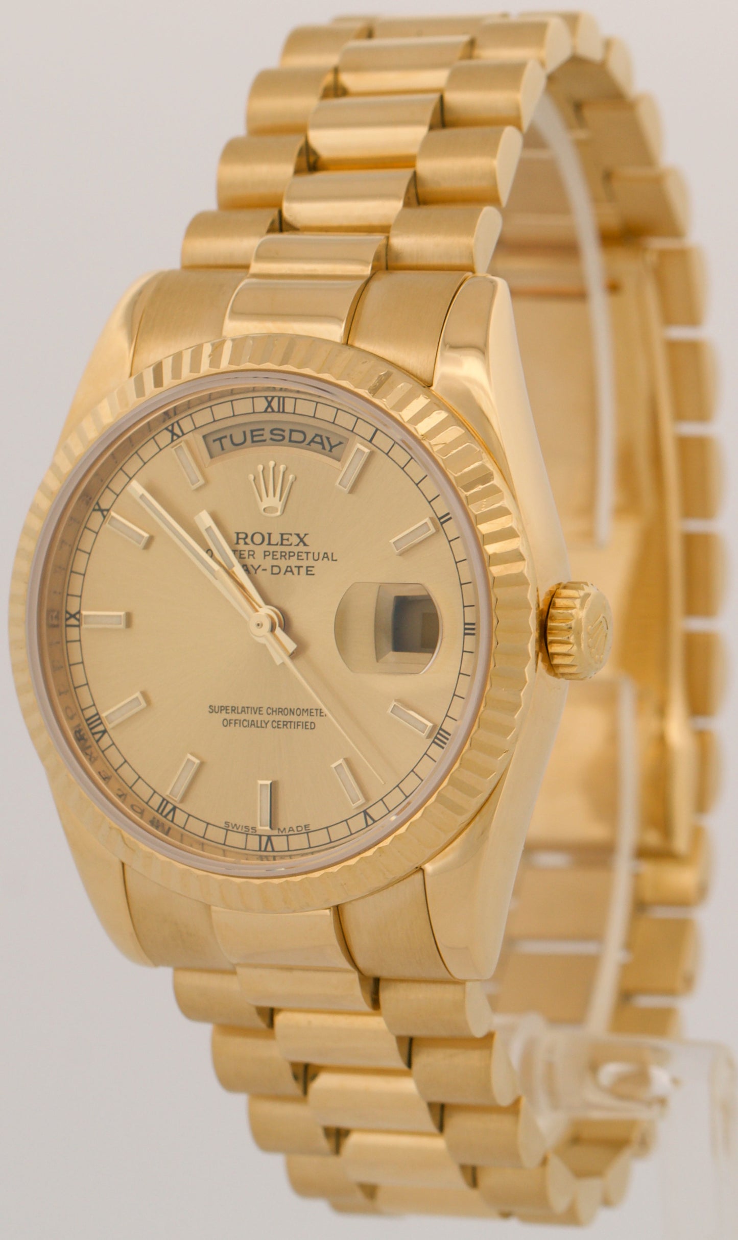 Rolex Day-Date President CHAMPAGNE 18K Yellow Gold Fluted 36mm 118238 Watch