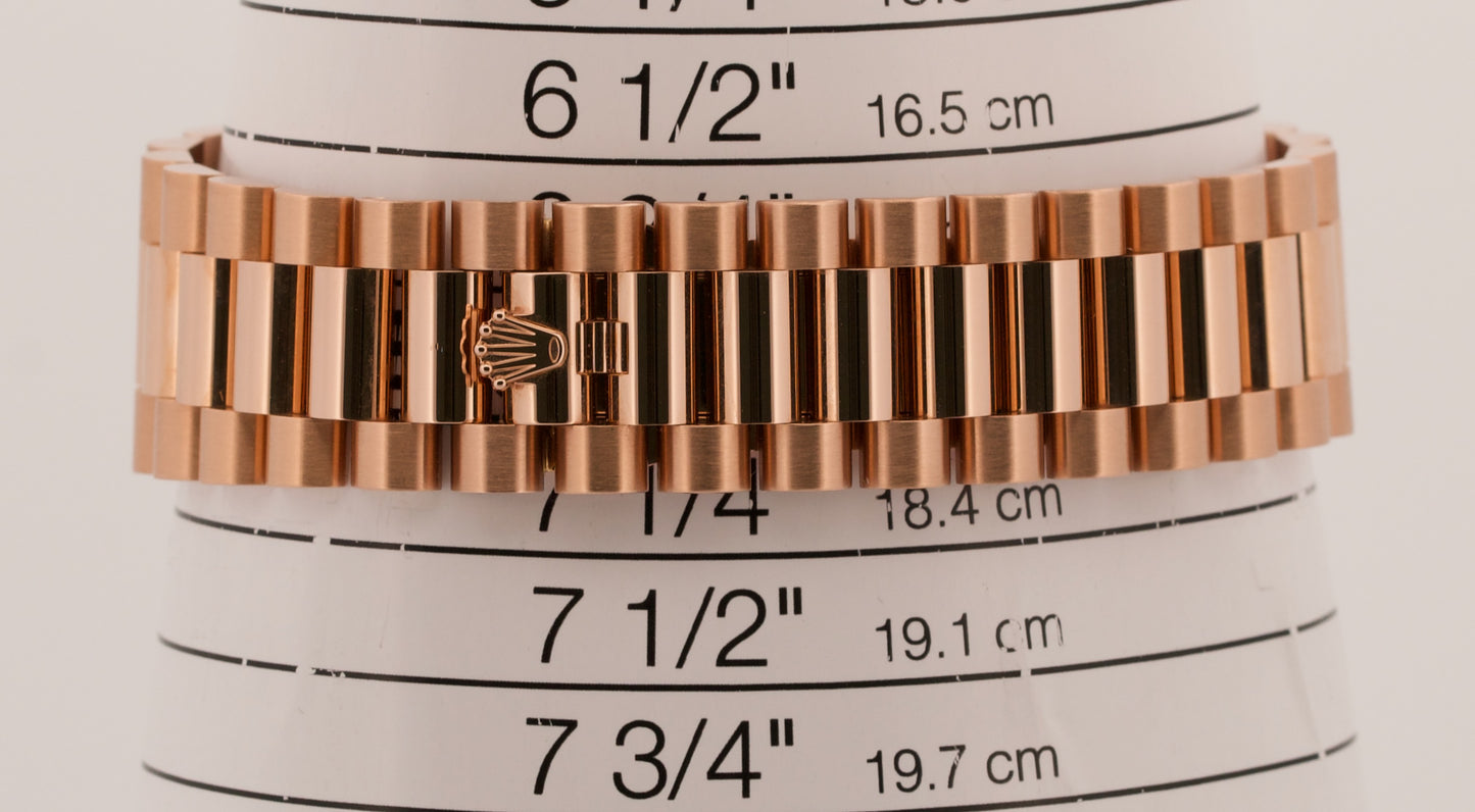 2025 PAPERS Rolex Day-Date President 40mm OLIVE GREEN 18K Rose Gold 228235 BOX