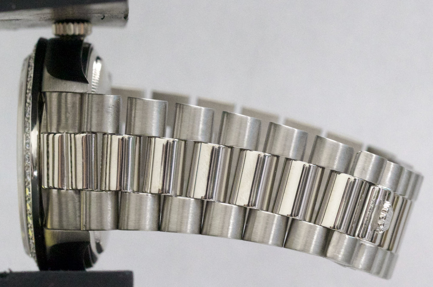 Rolex Day-Date President Silver FACTORY DIAMOND BEZEL 36mm 18K White Gold 18049