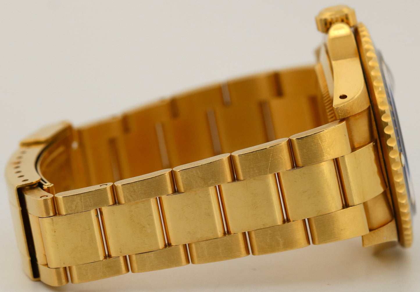 UNPOLISHED 1993 Rolex Submariner Date 18K Yellow Gold BLUE 40mm 16618 Watch