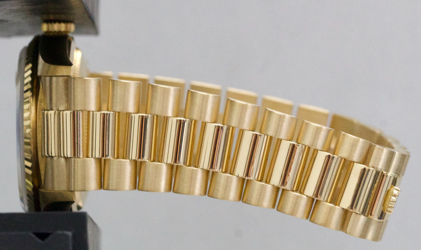 Rolex Day-Date President CHAMPAGNE DIAMOND 36mm 18K Yellow Gold 18238 Watch