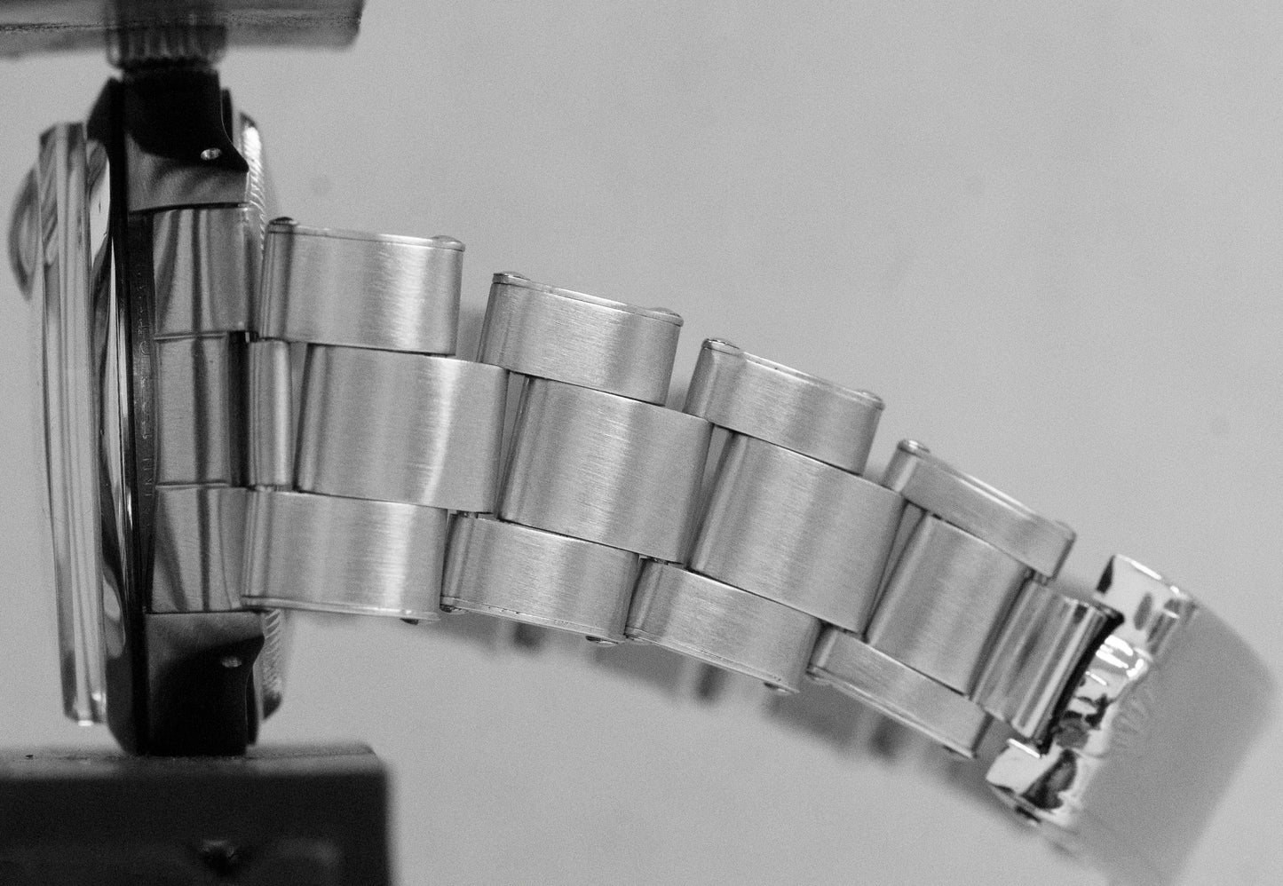 1966 Rolex Oyster Perpetual Date Silver 34mm Stainless Steel Oyster Watch 1500