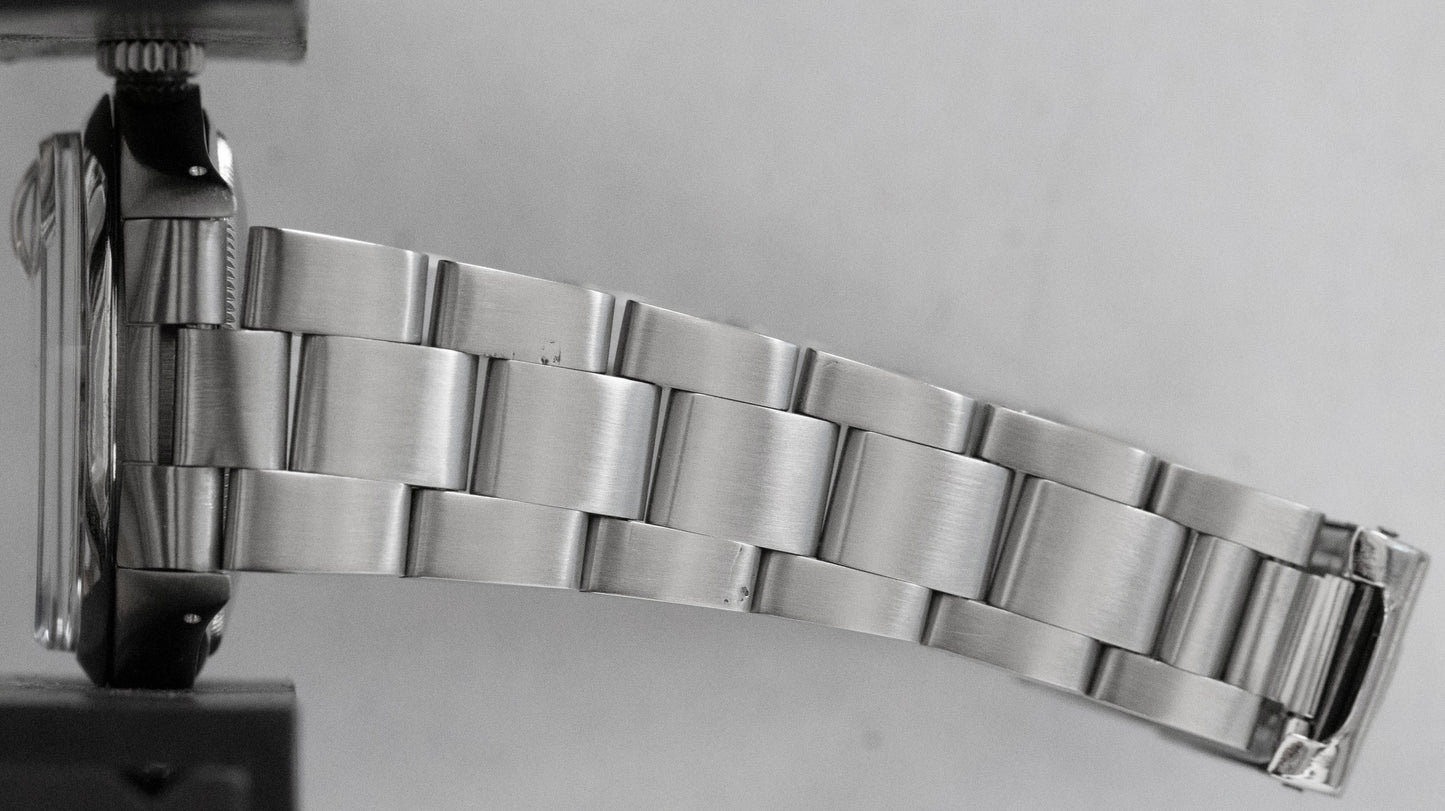 1975 Rolex Oyster Perpetual Date Slate Gray 34mm Stainless Steel Watch 1500