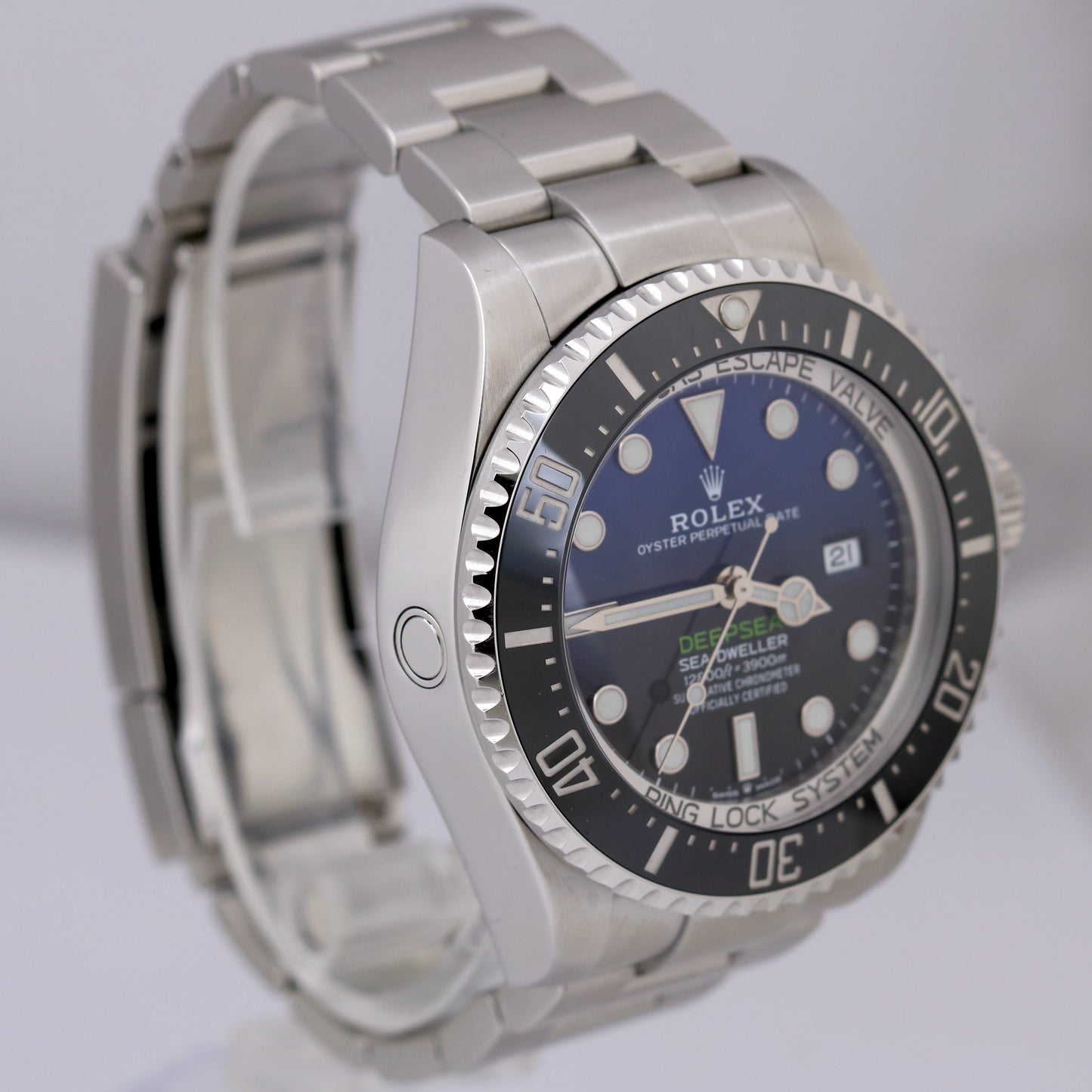 2021 PAPERS Rolex Sea-Dweller Deepsea JAMES CAMERON Blue Black 44mm 126660 BOX