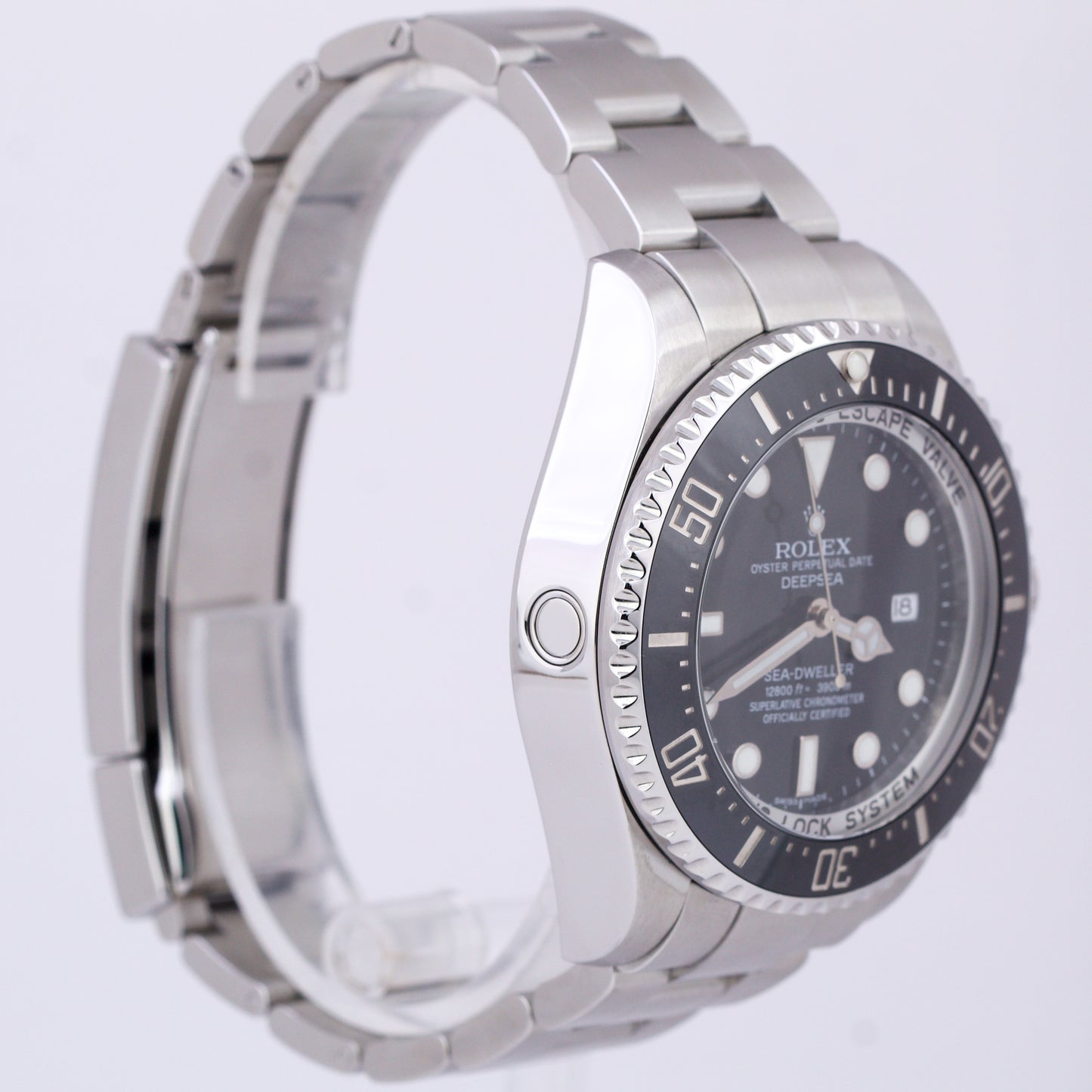 MINT Rolex Sea-Dweller Deepsea PAPERS Black Stainless Steel 44mm Dive 116660 B+P