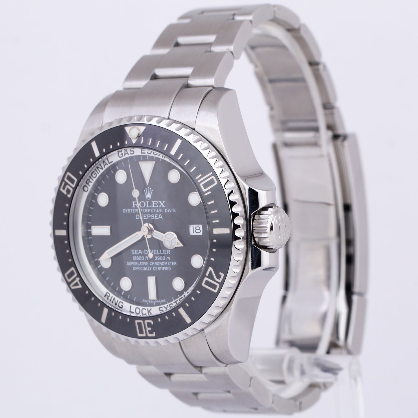 MINT Rolex Sea-Dweller Deepsea PAPERS Black Stainless Steel 44mm Dive 116660 B+P
