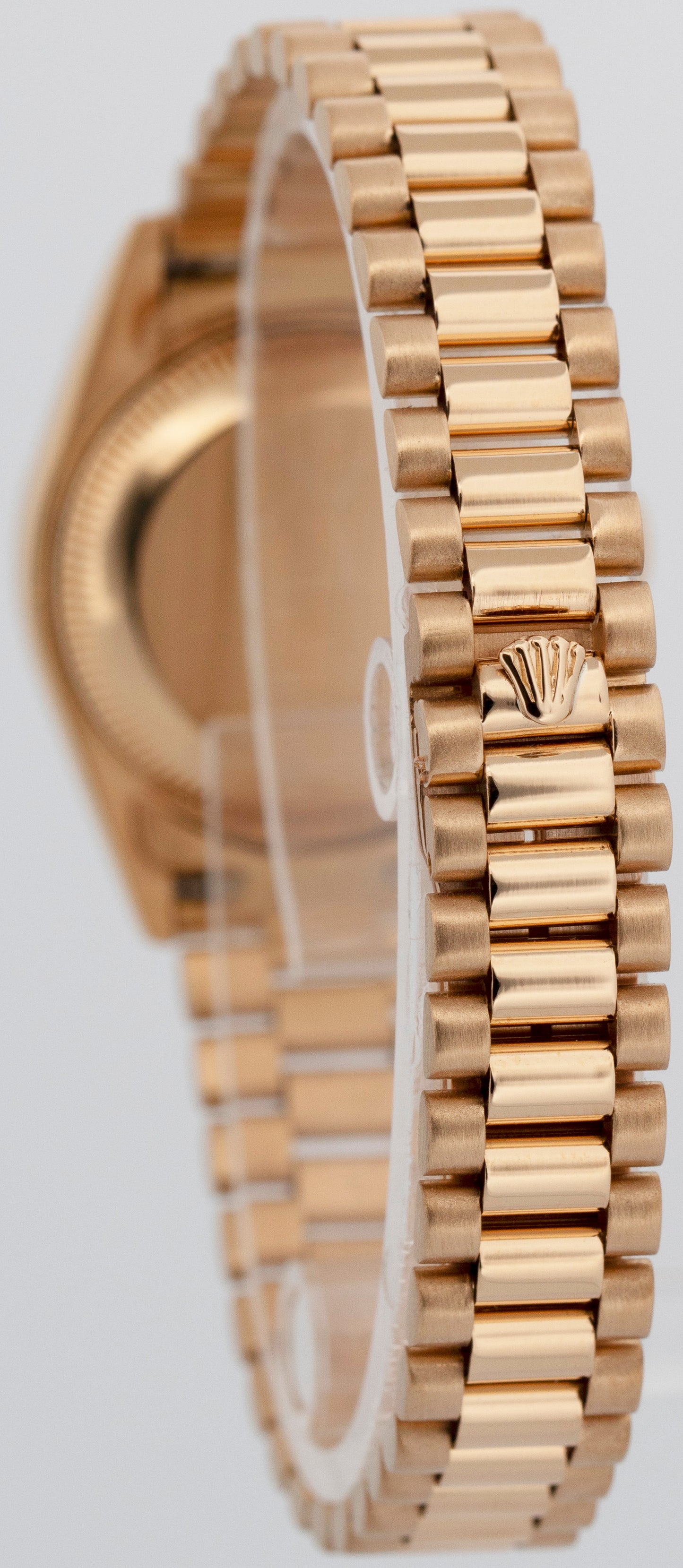 Ladies Rolex DateJust President 26mm Mother of Pearl 18K Yellow Gold 69178 Watch