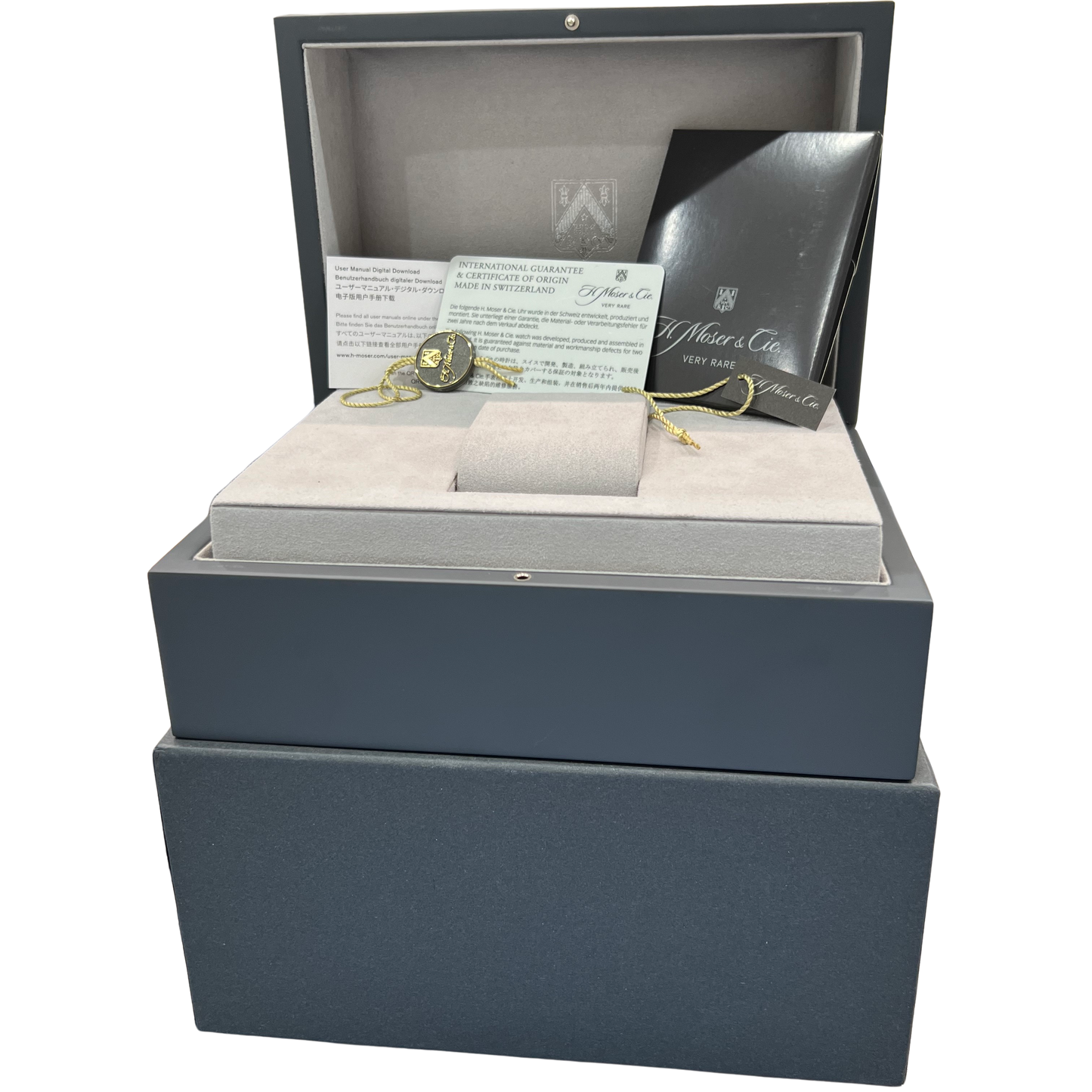 2023 PAPERS H. Moser & Cie Pioneer Centre Seconds Artic Blue Fume 3200-1217 BOX