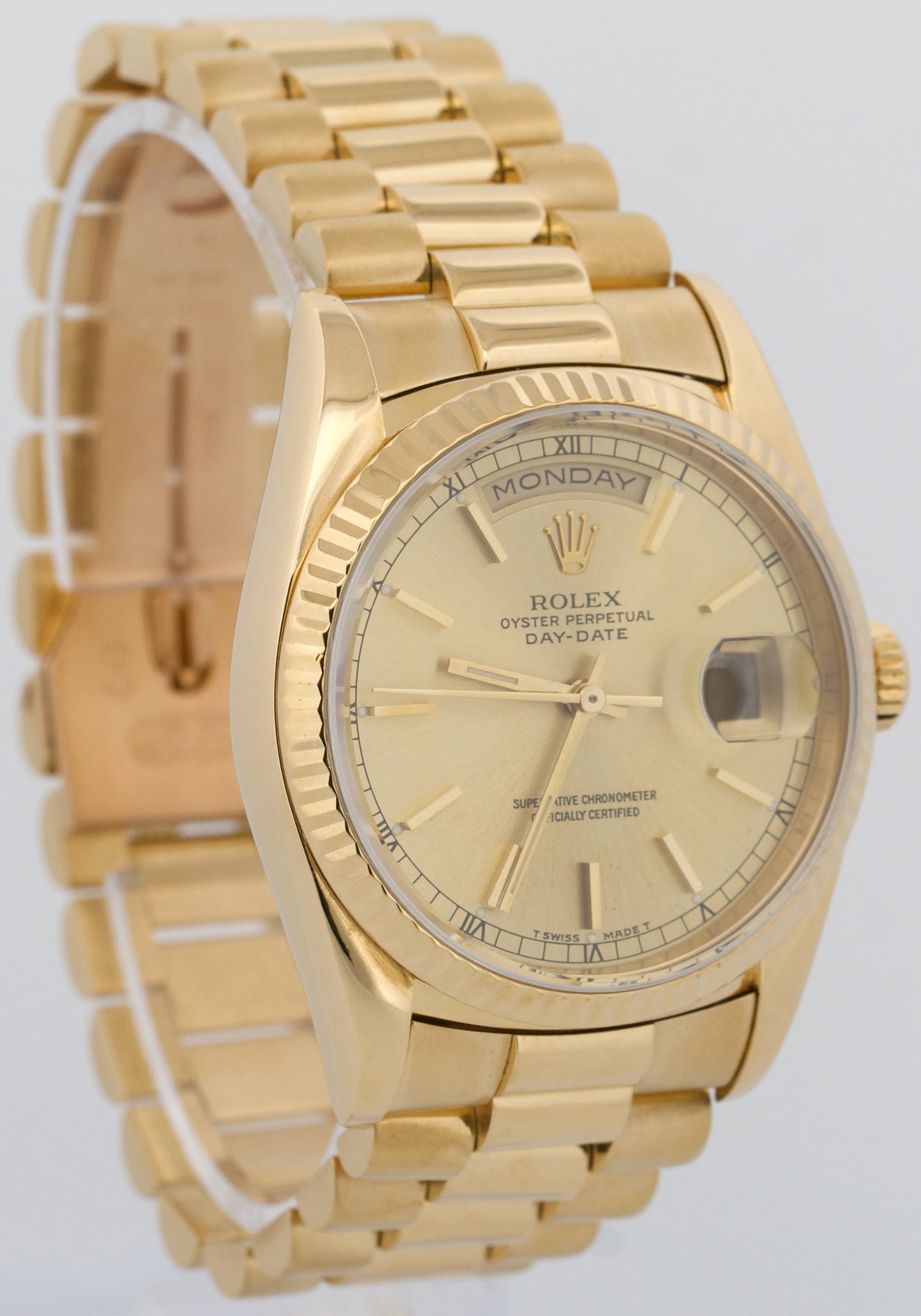 Rolex Day-Date President CHAMPAGNE 36mm 18K Yellow Gold Fluted 18238 Watch