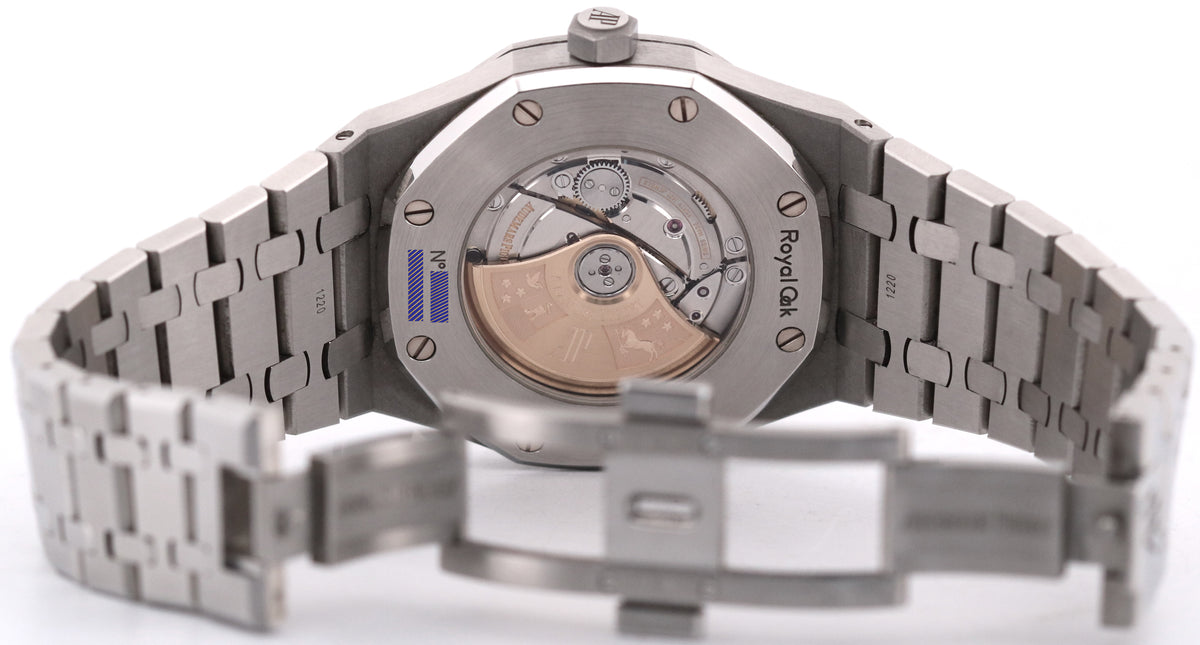 Unpolished Audemars Piguet Royal Oak 15400ST White 41mm Steel Watch Box Papers