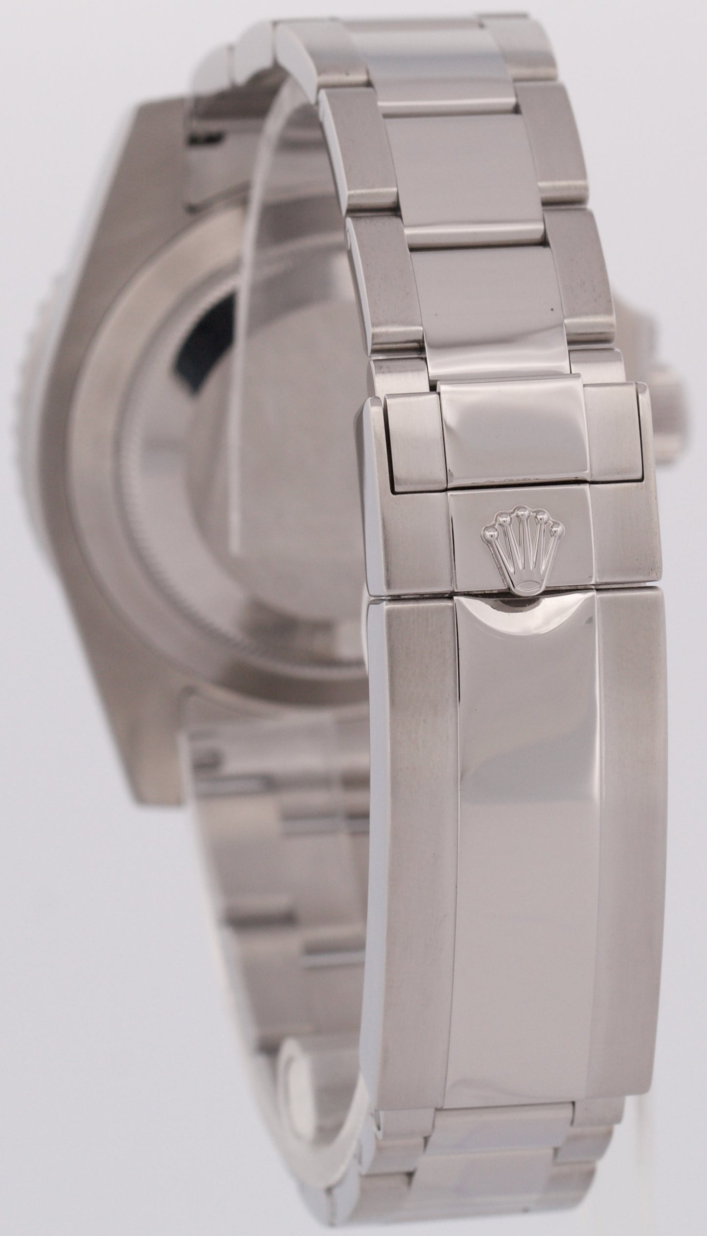 Rolex Submariner Date BLUE DIAMOND SAPPHIRE Stainless Steel 40mm 116610 Watch