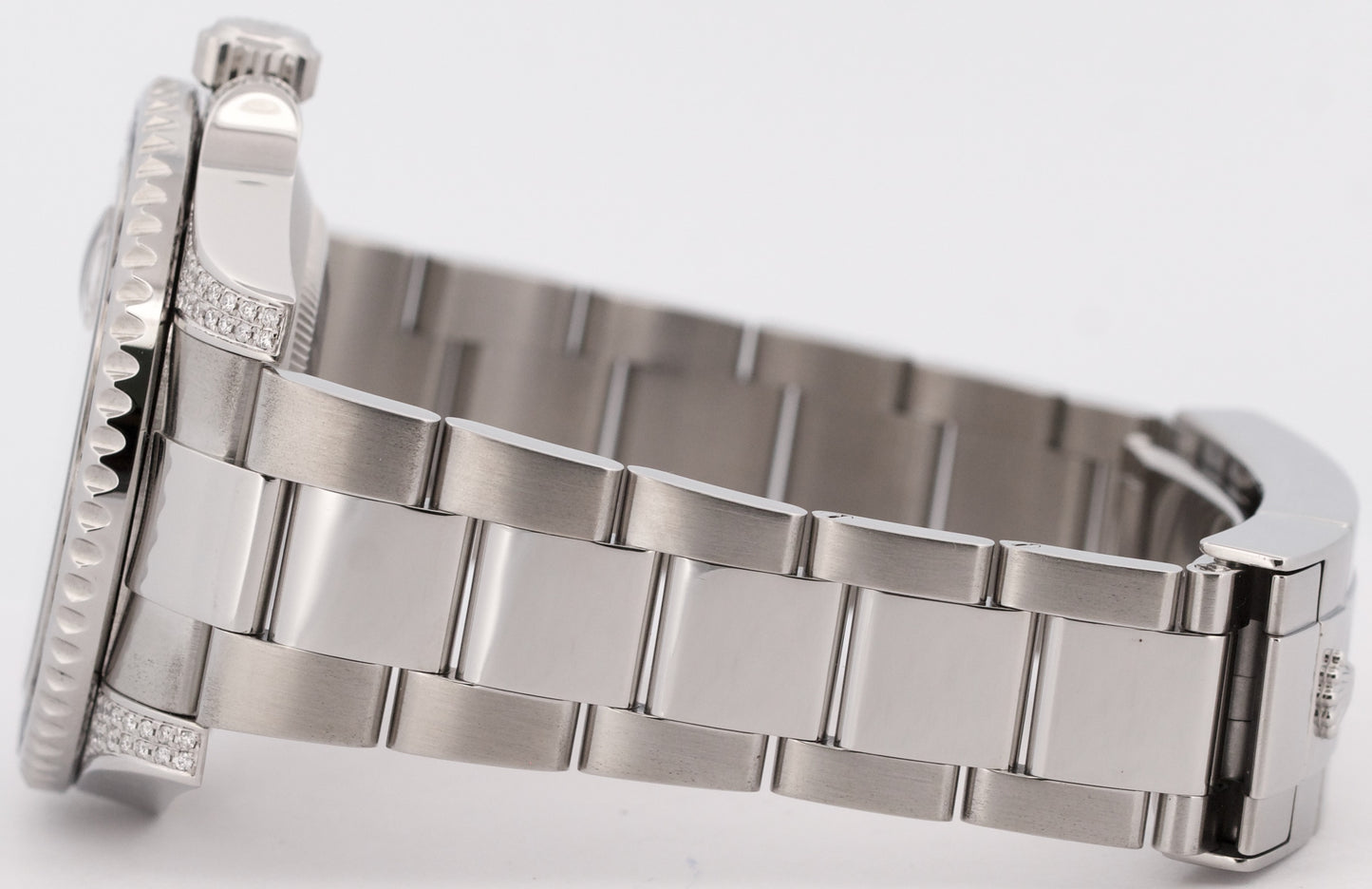 Rolex Submariner Date BLUE DIAMOND SAPPHIRE Stainless Steel 40mm 116610 Watch
