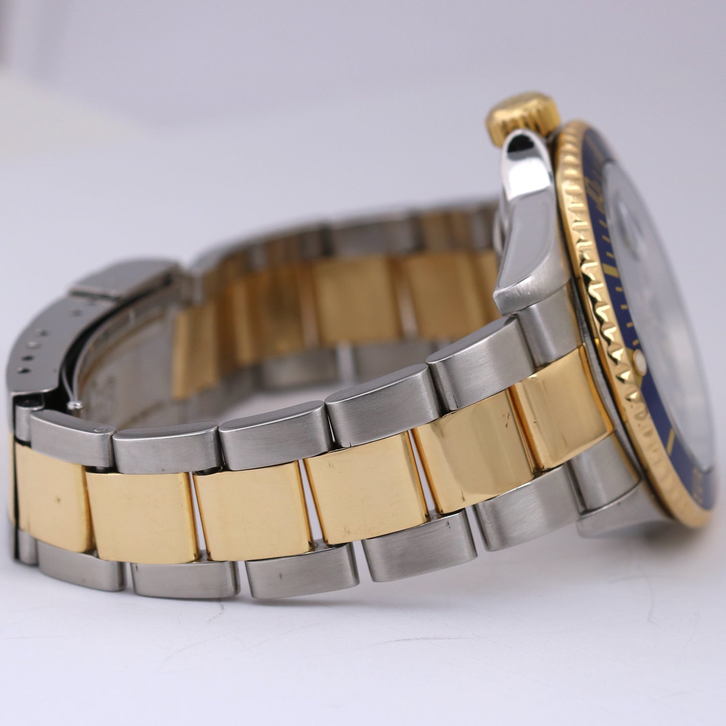 Rolex Submariner Date 40mm Blue Two-Tone 18K Gold Steel NO-HOLES Watch 16613