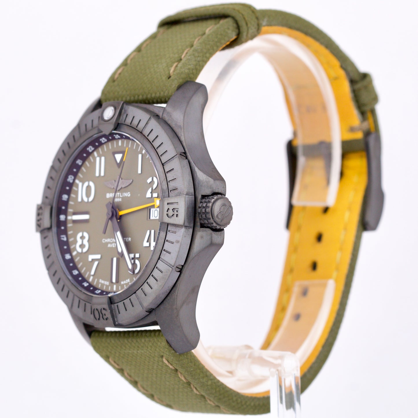 PAPERS Breitling Avenger GMT Night Mission 45 TITANIUM 45mm GREEN V32395 B+P