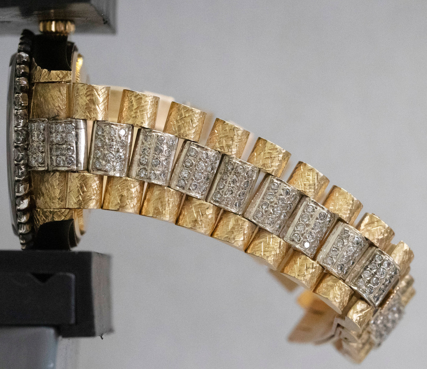Rolex Day-Date President DIAMOND CHAMPAGNE 18K Yellow Gold 36mm 18038 Watch