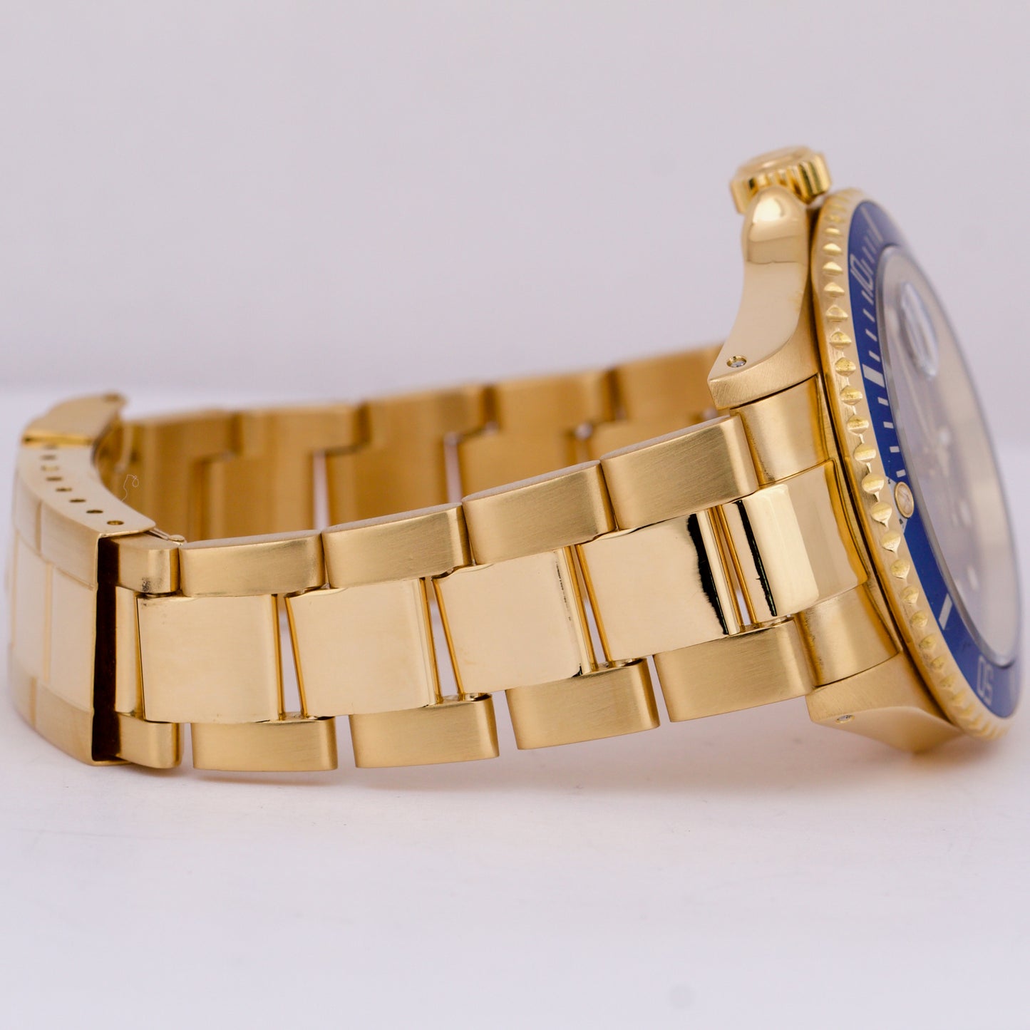 Rolex Submariner Date 18K Yellow Gold BLUE 40mm Automatic Oyster Watch 16618 LB