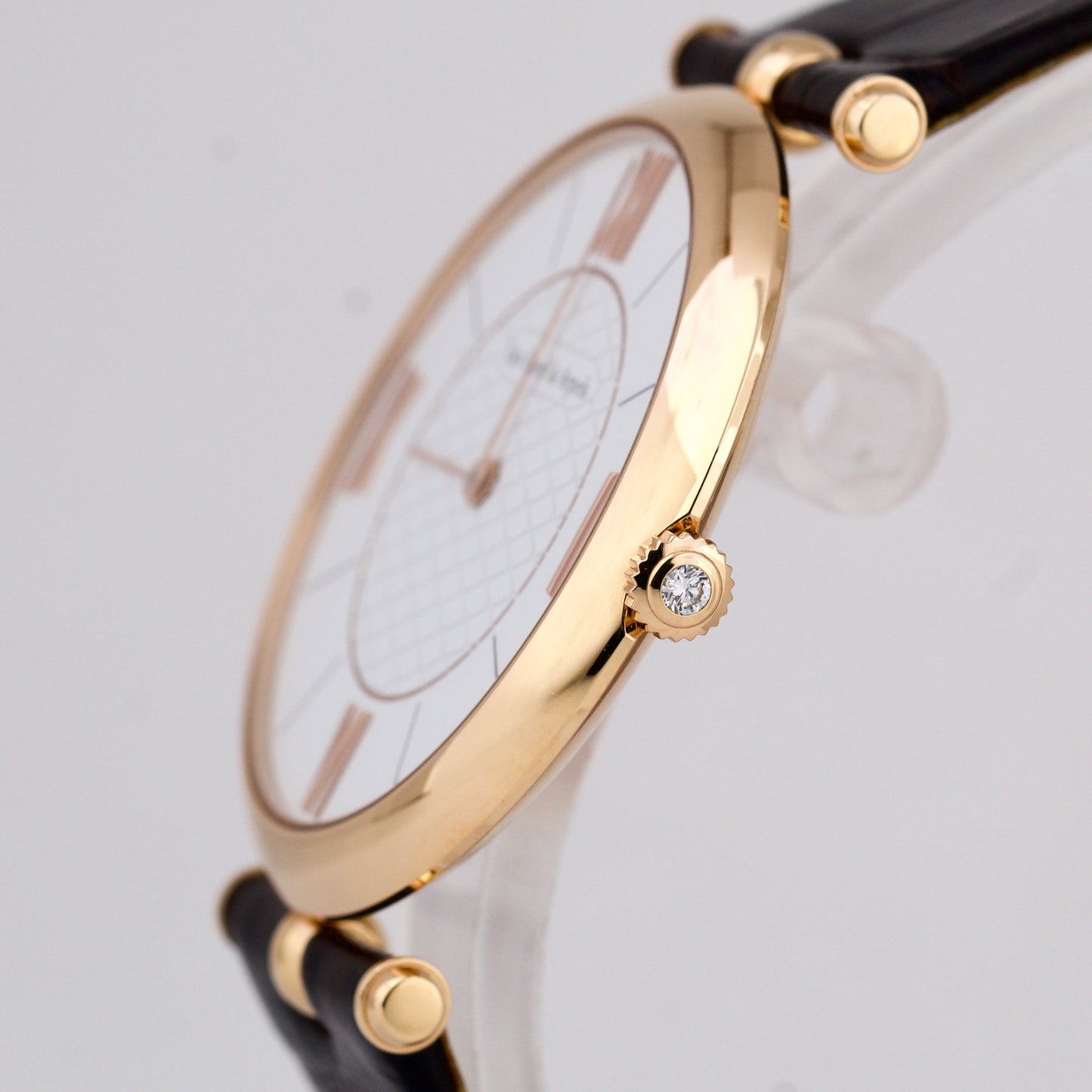 Van Cleef & Arpels Pierre 18K Rose Gold Leather White Honeycomb 38mm VCARO3GK00