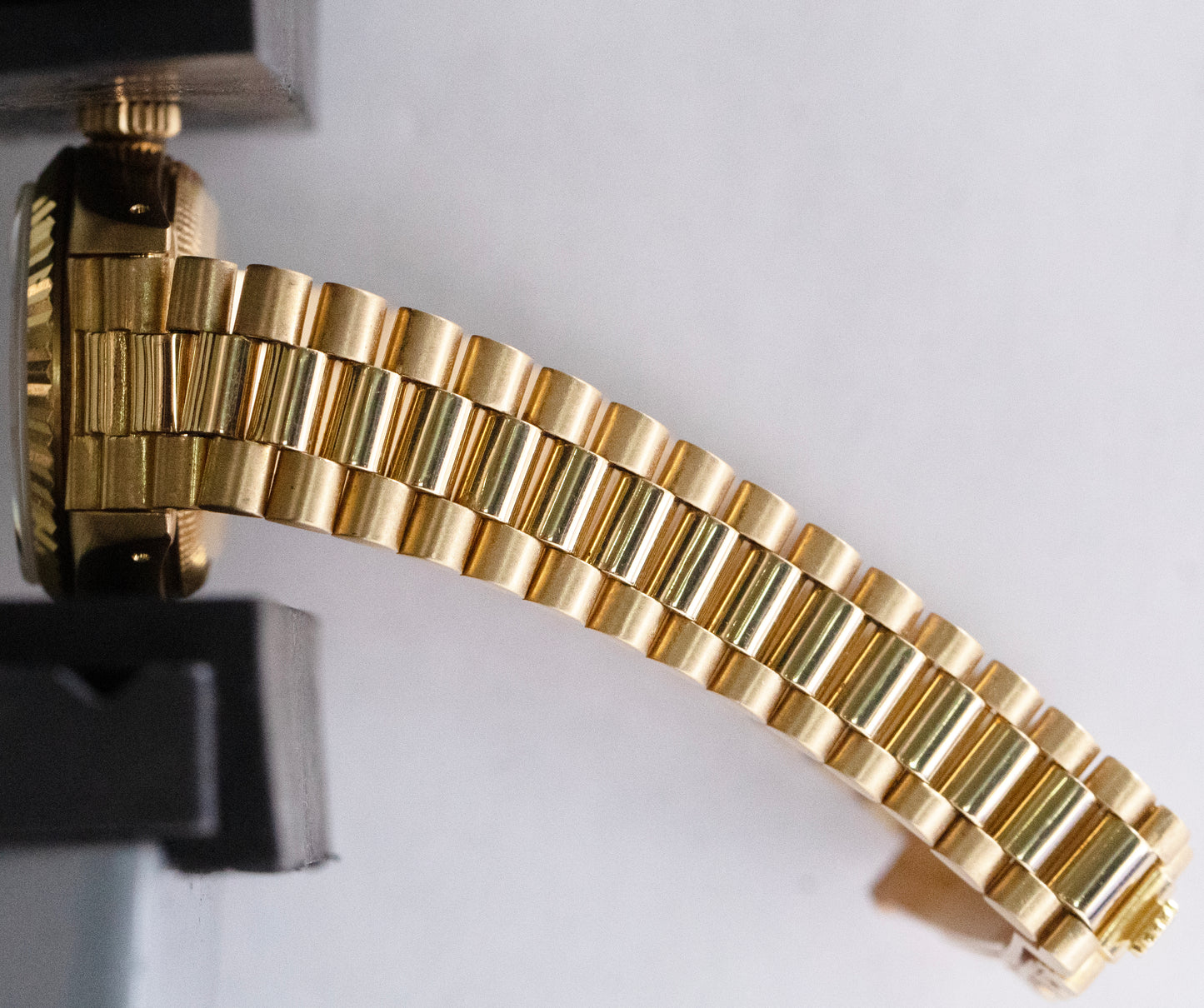 Ladies Rolex DateJust President 26mm Burl Wood Dial 18K Yellow Gold Watch 69178