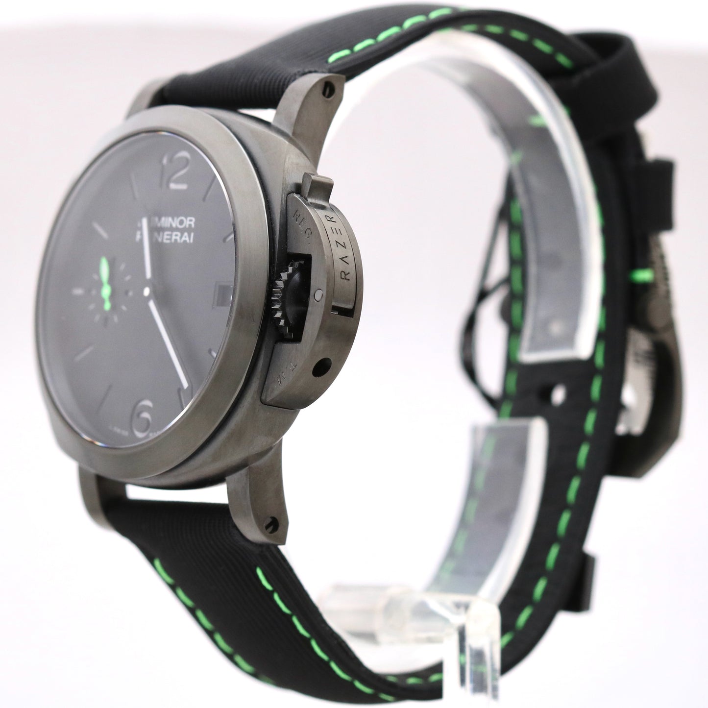 NEW PAPERS Panerai Luminor Quaranta Razer 40mm Black Green eSteel PAM01353 B+P