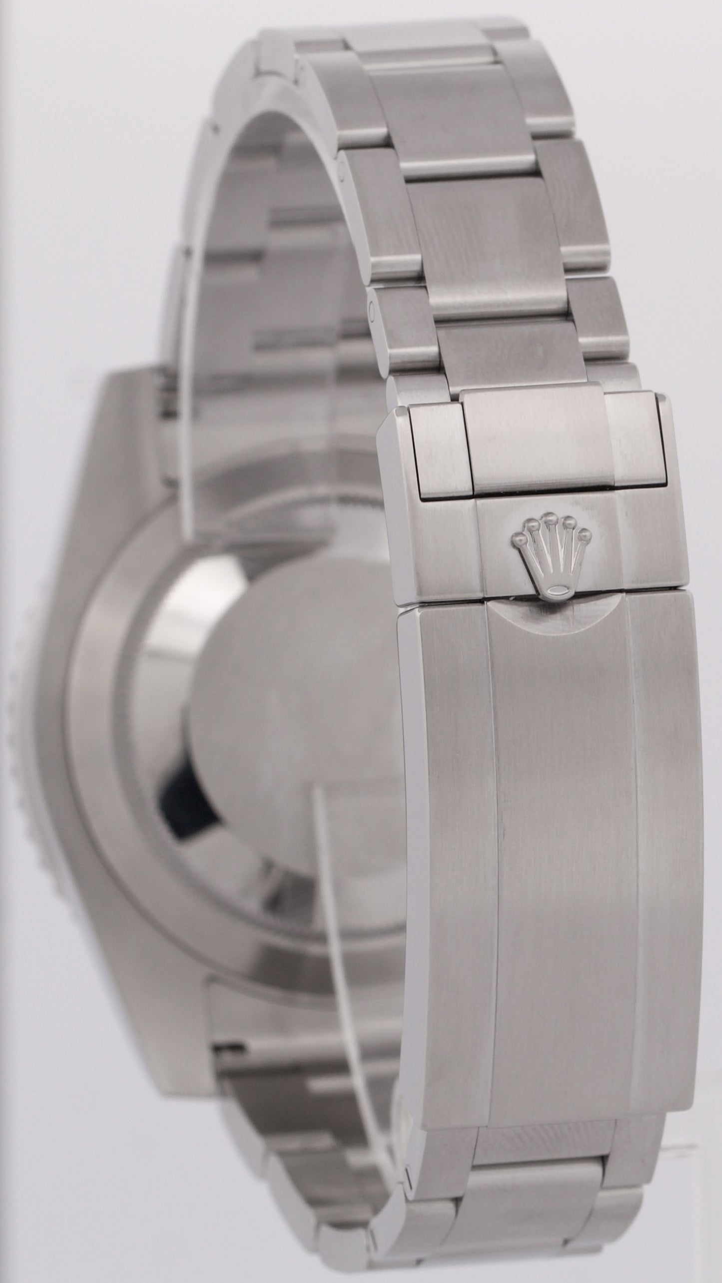 MINT PAPERS Rolex Submariner Date HULK Green Stainless Steel 40mm 116610 LV BOX