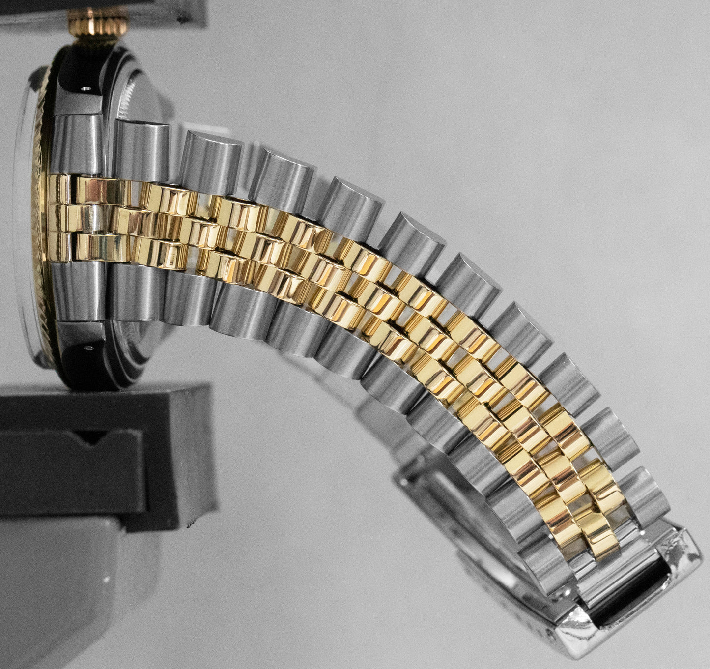 Rolex DateJust CHAMPAGNE Two-Tone Yellow Gold Steel Jubilee 36mm 16013 Watch
